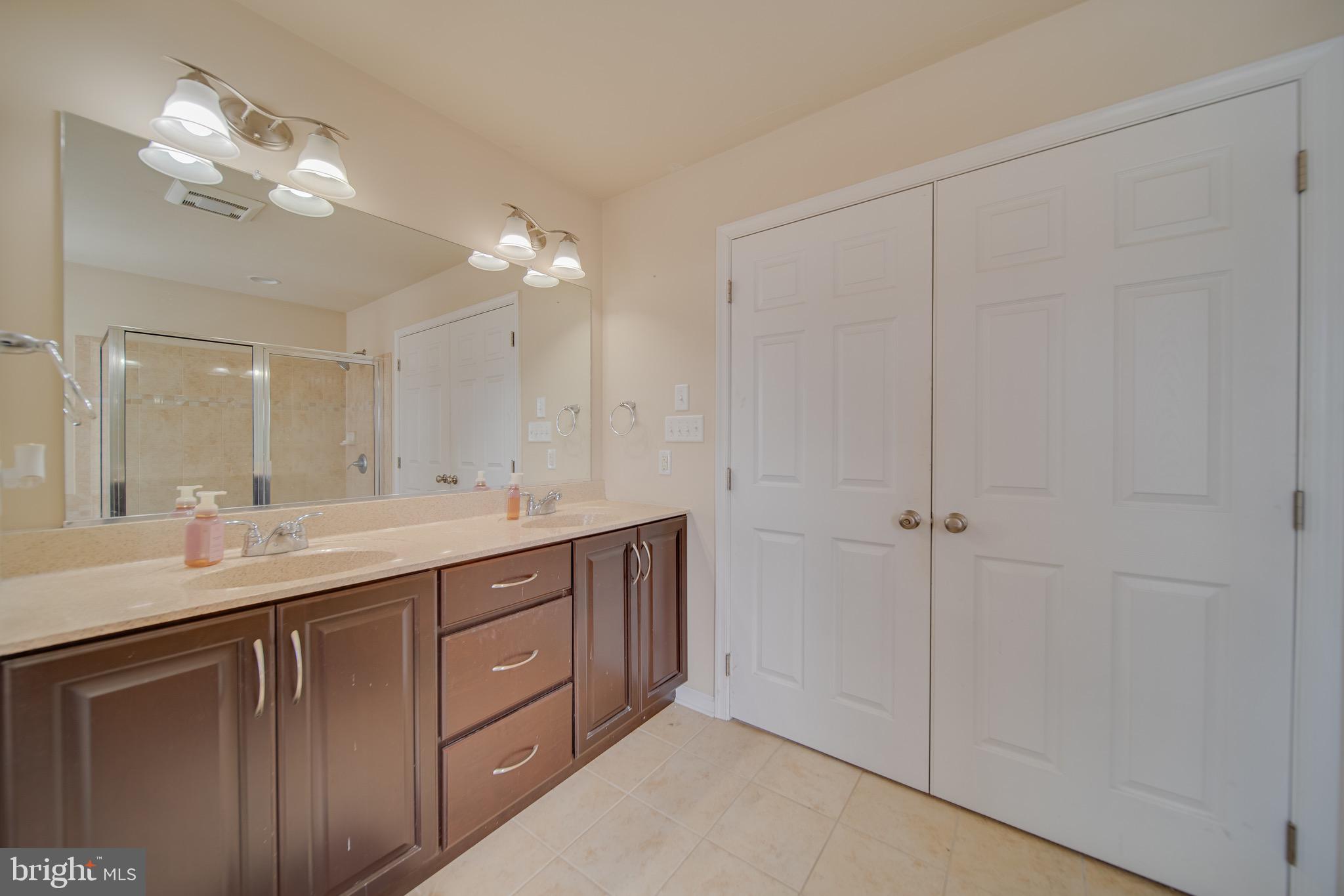 NORTH RIDGE - Residential