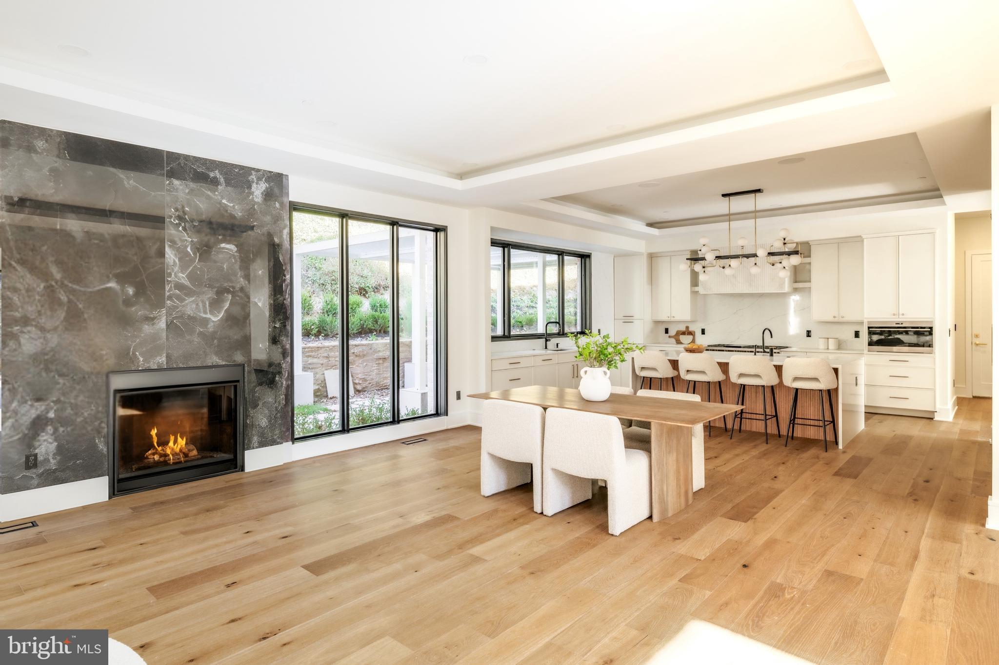 LYBROOK - Residential