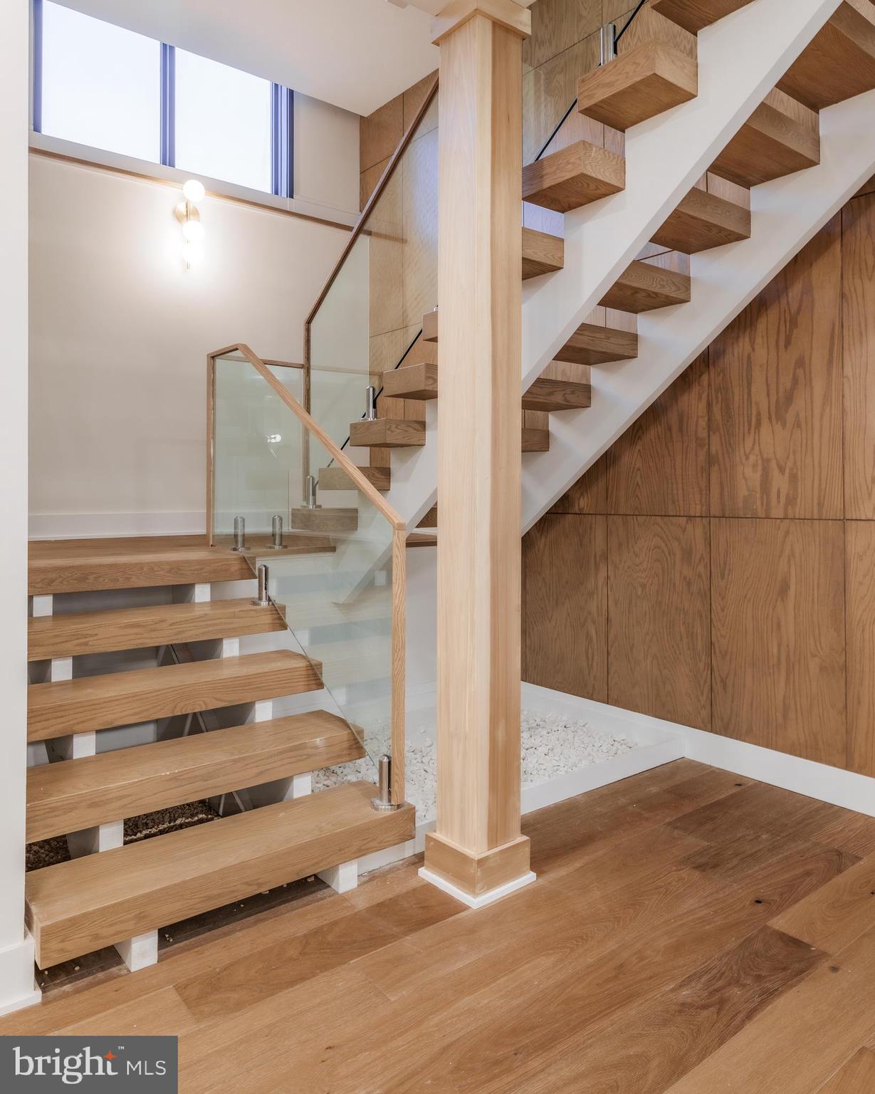 LYBROOK - Residential