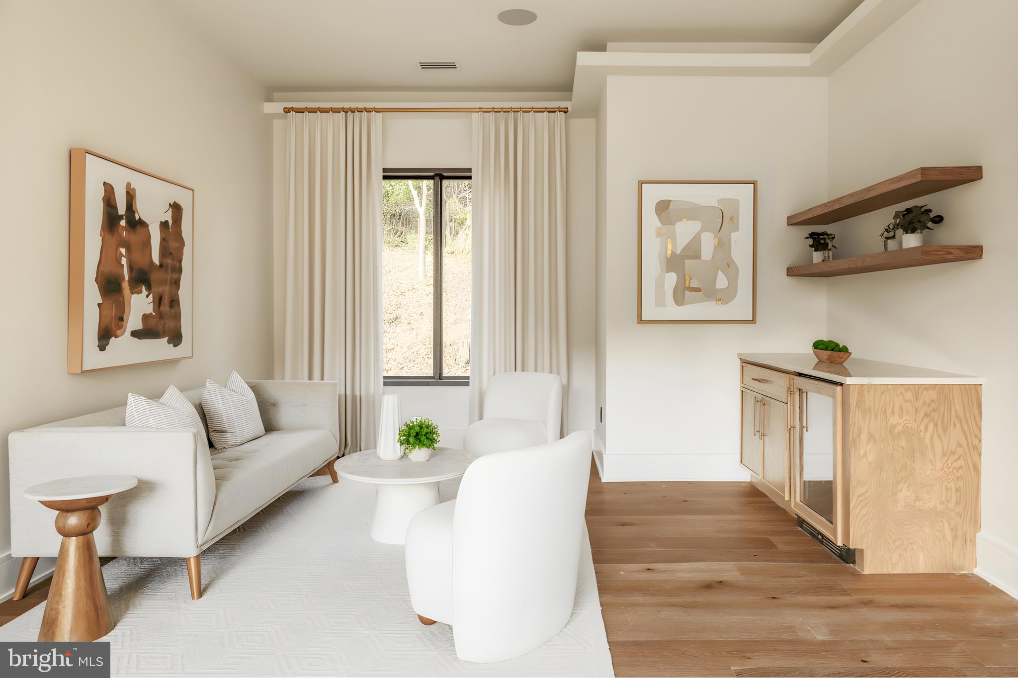 LYBROOK - Residential