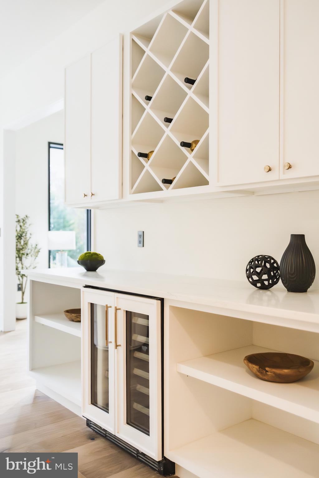 LYBROOK - Residential