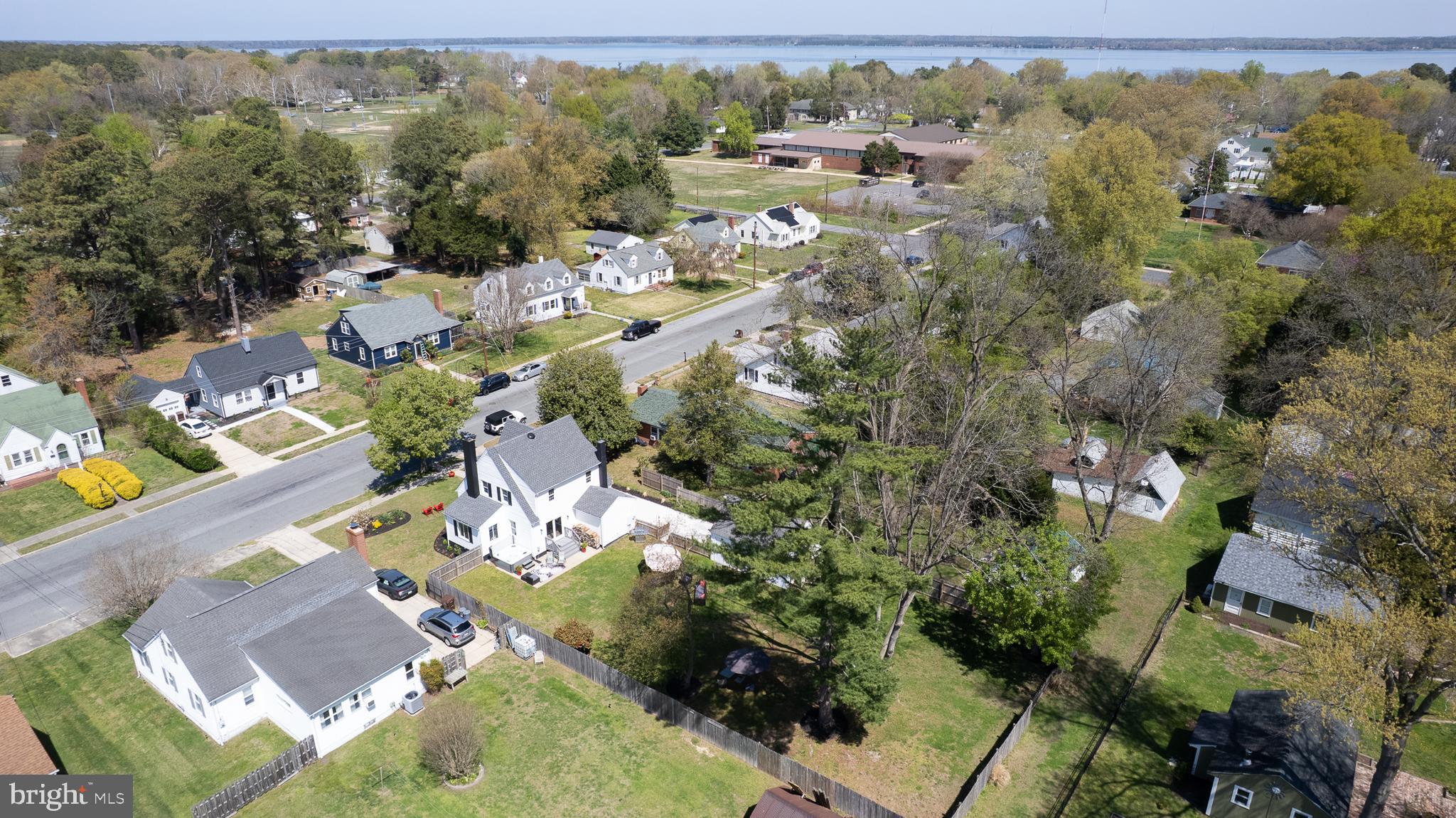 WEST END - Residential