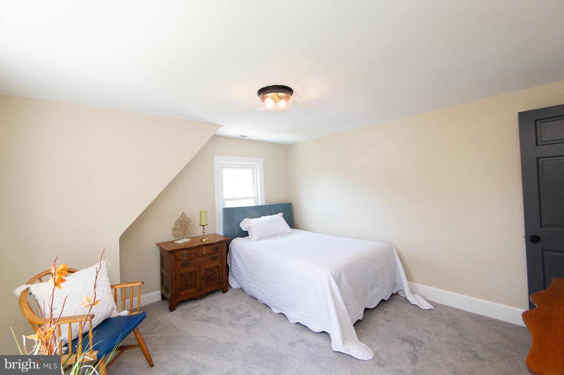 WEST END - Residential