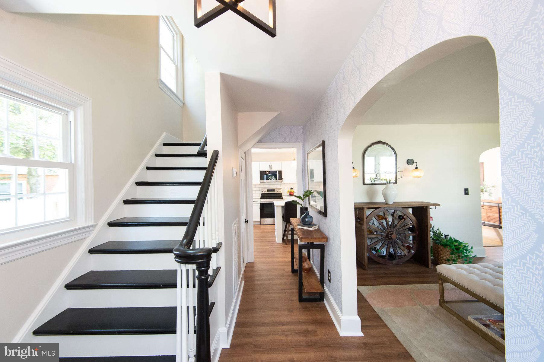 WEST END - Residential