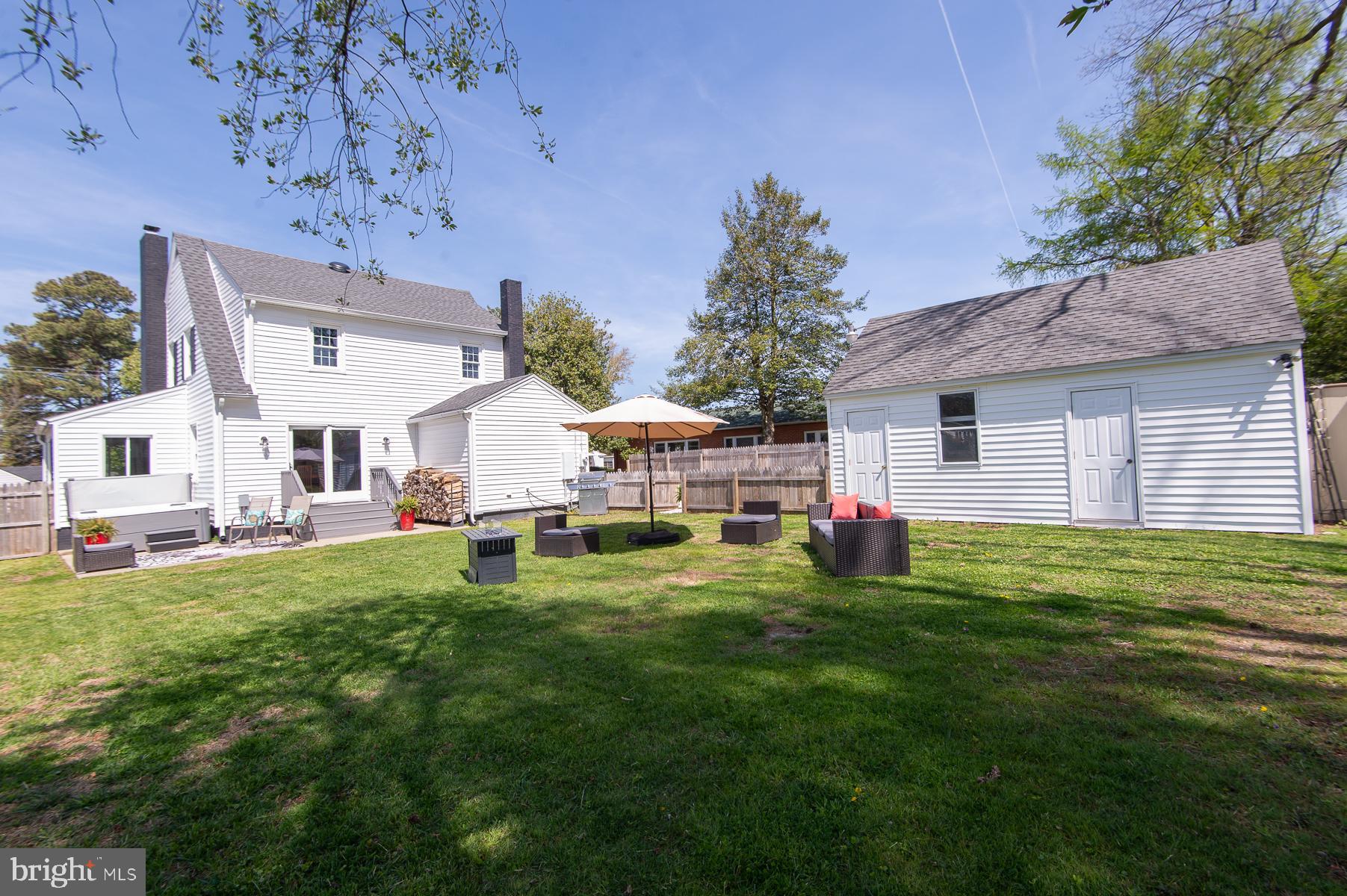 WEST END - Residential