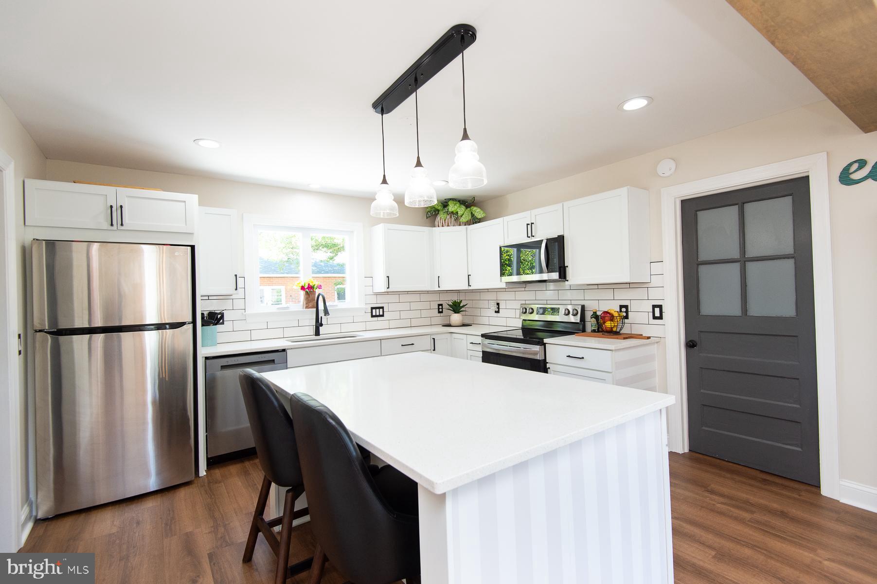 WEST END - Residential