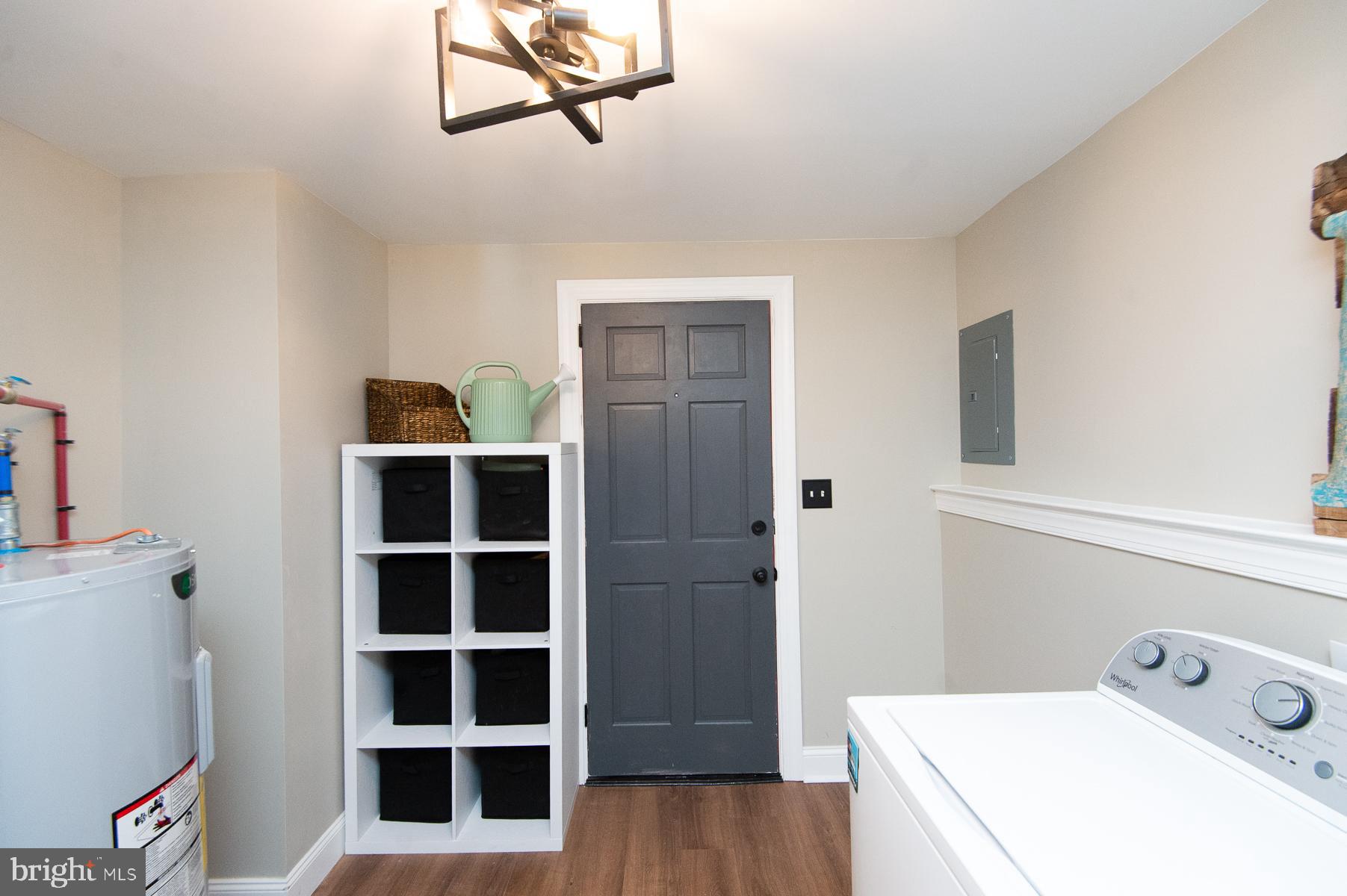 WEST END - Residential