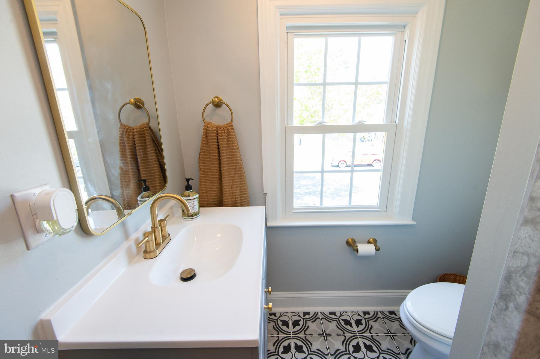 WEST END - Residential