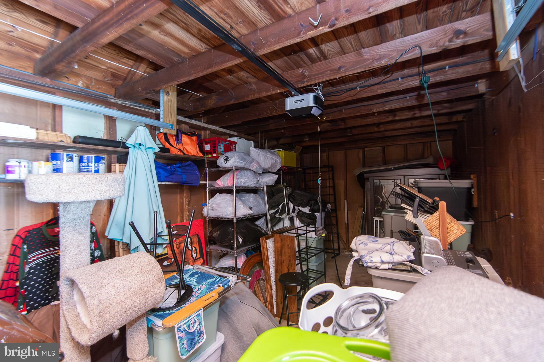 WEST END - Residential