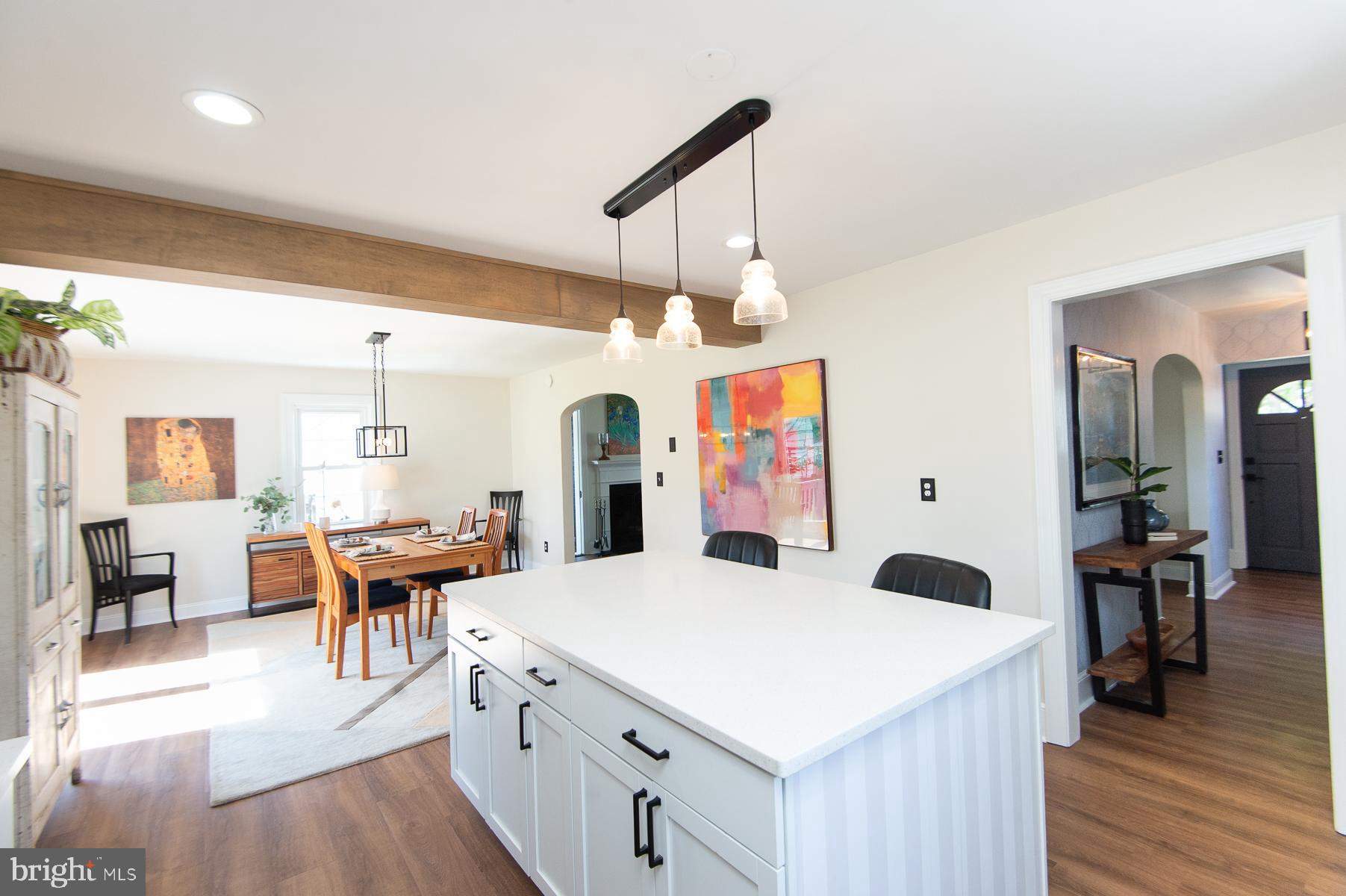 WEST END - Residential