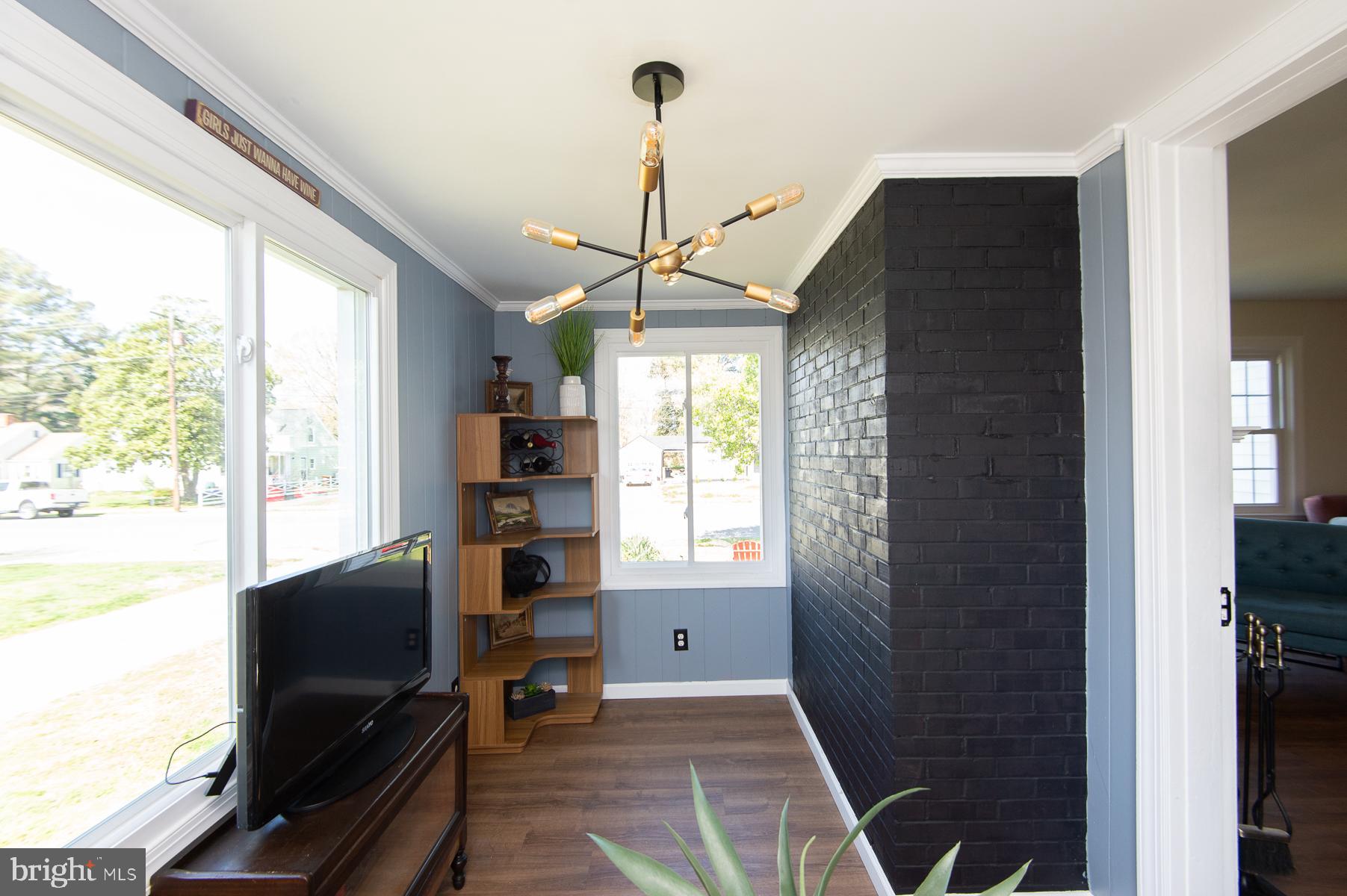 WEST END - Residential