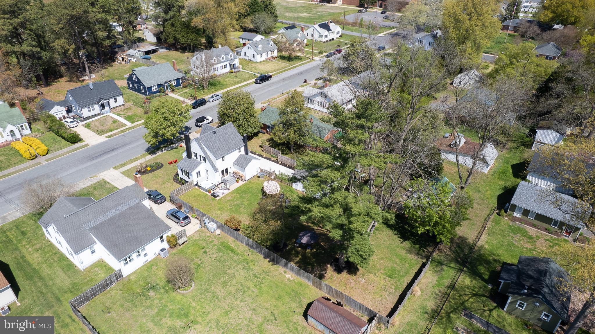 WEST END - Residential
