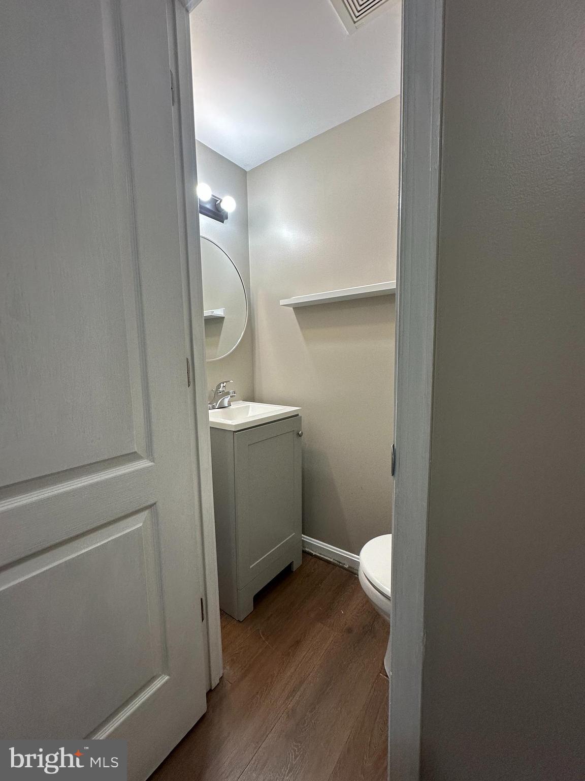 CROFTON SQUARE - Residential Lease