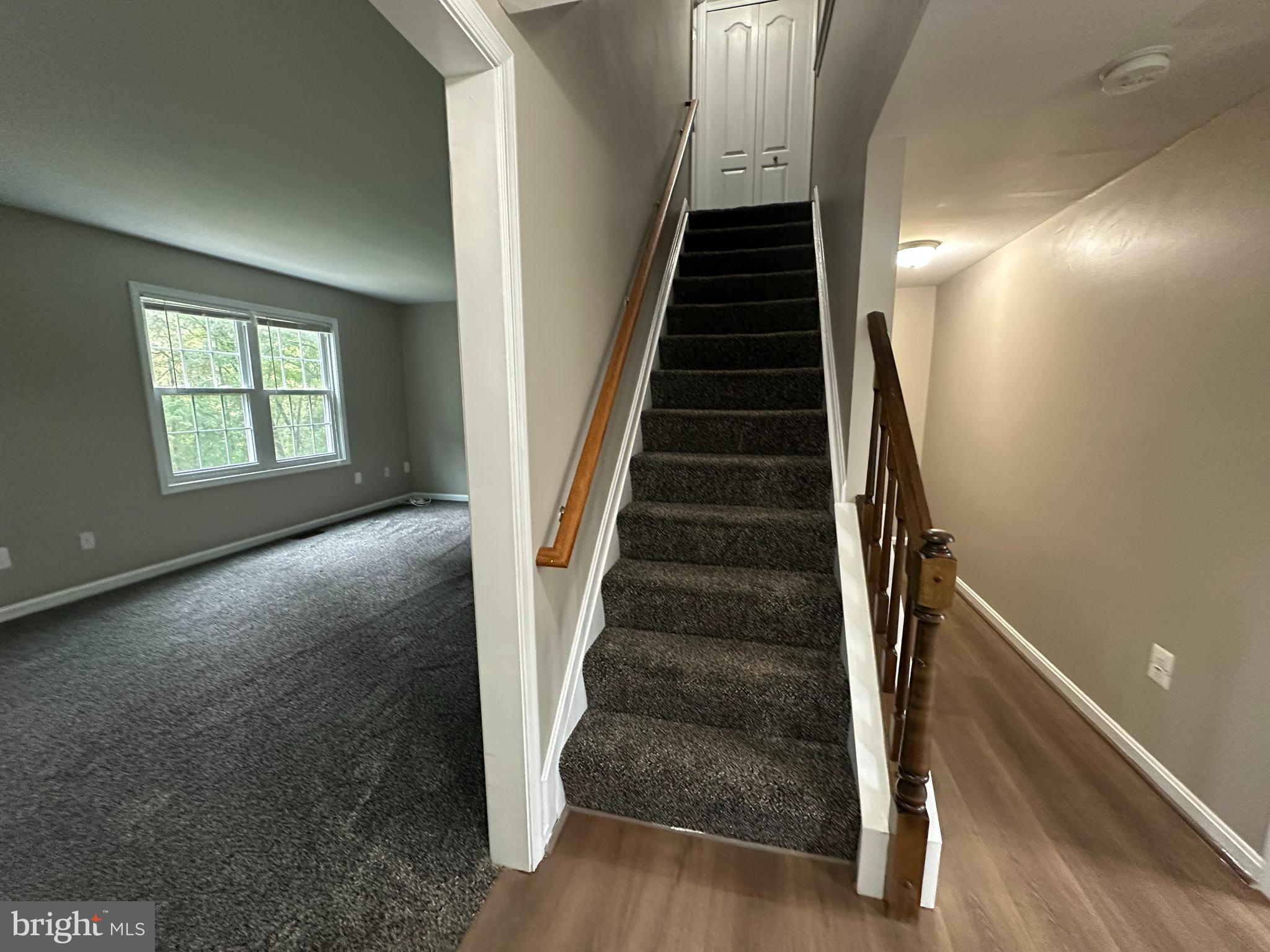 CROFTON SQUARE - Residential Lease