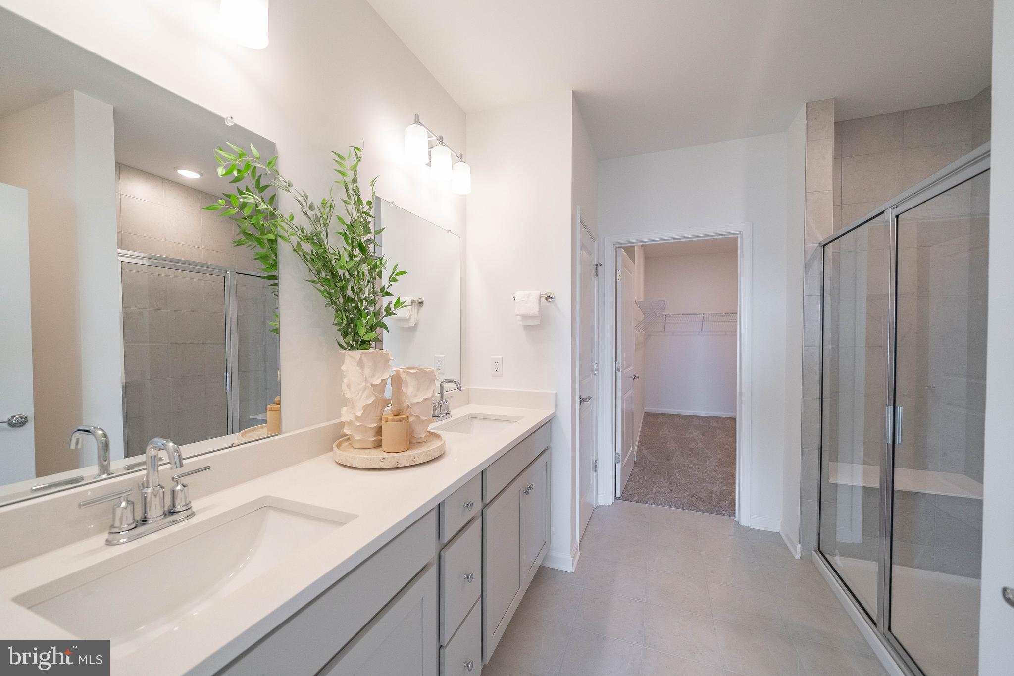 WASHINGTON PLACE - Residential