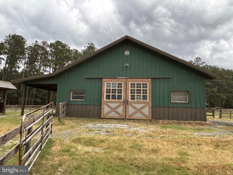 5550 CASSON NECK ROAD