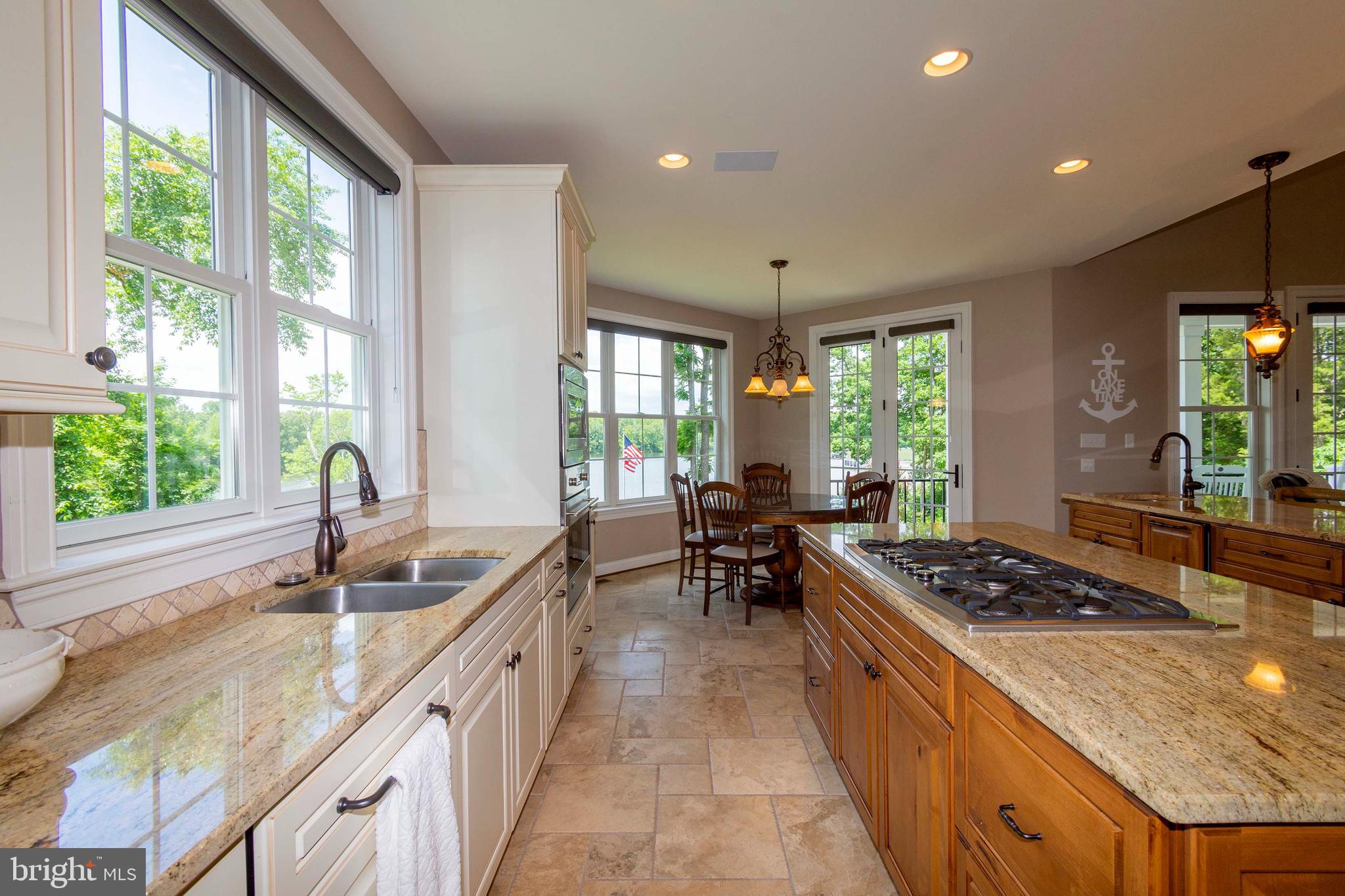 SUNRISE BAY - Residential