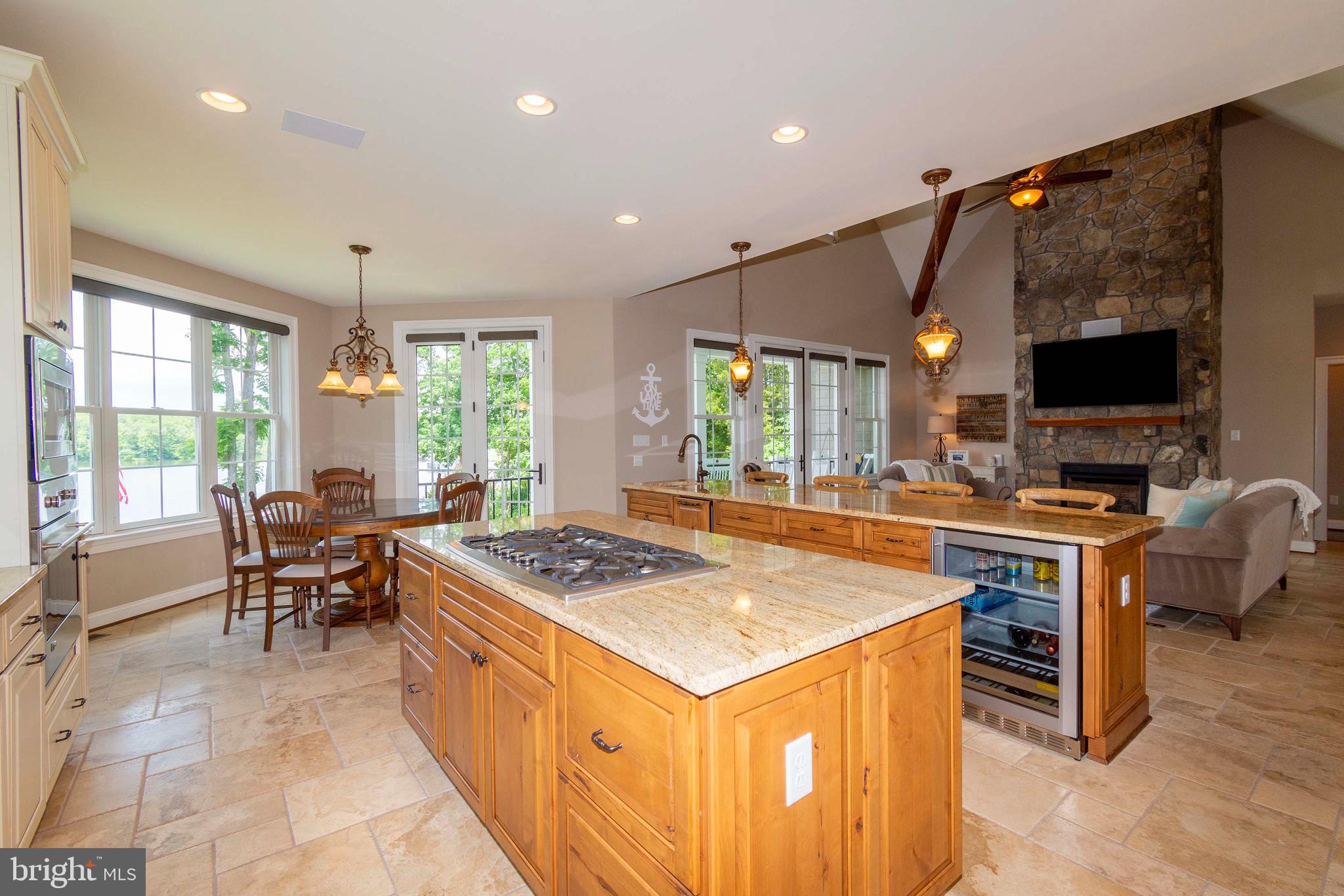 SUNRISE BAY - Residential