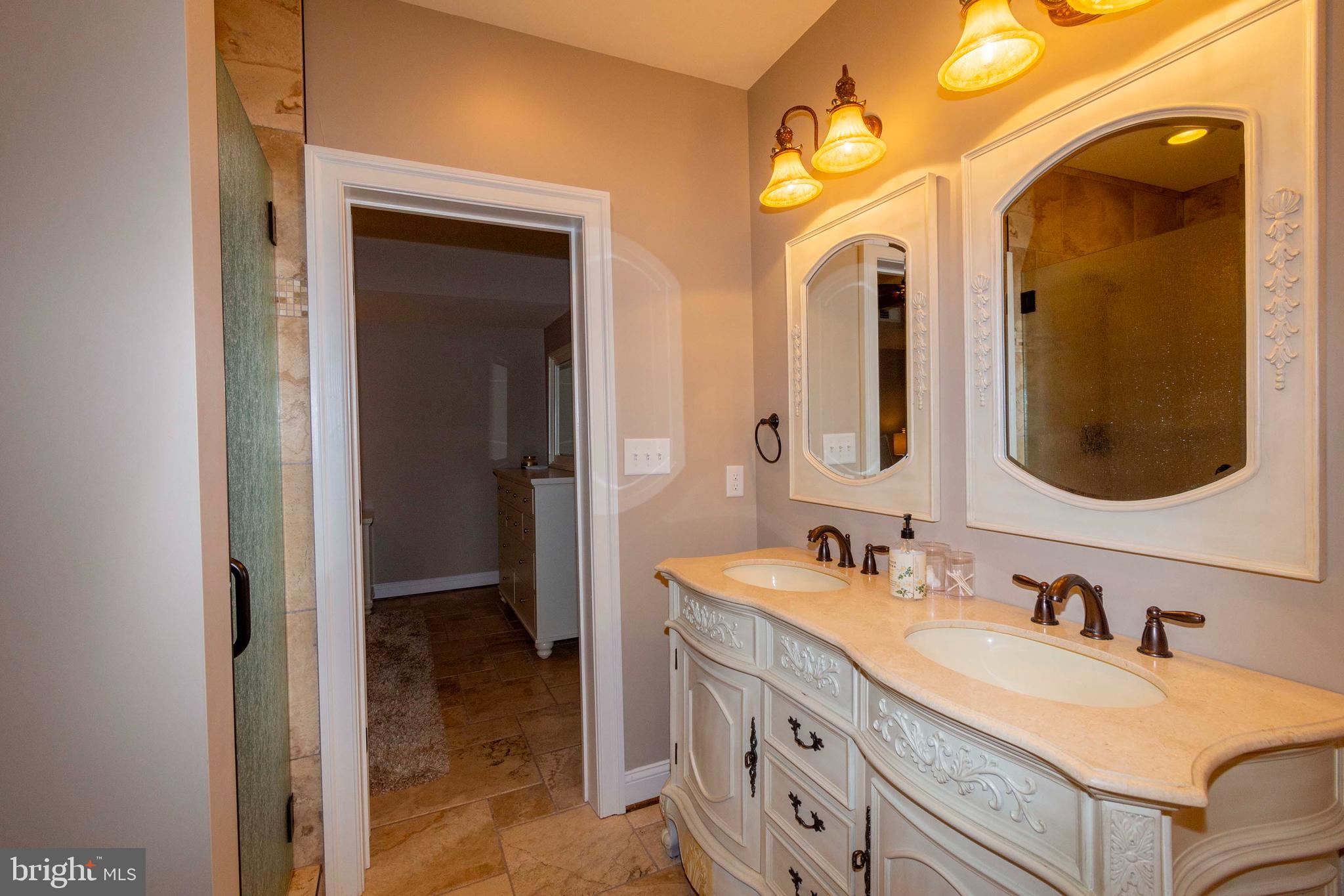 SUNRISE BAY - Residential