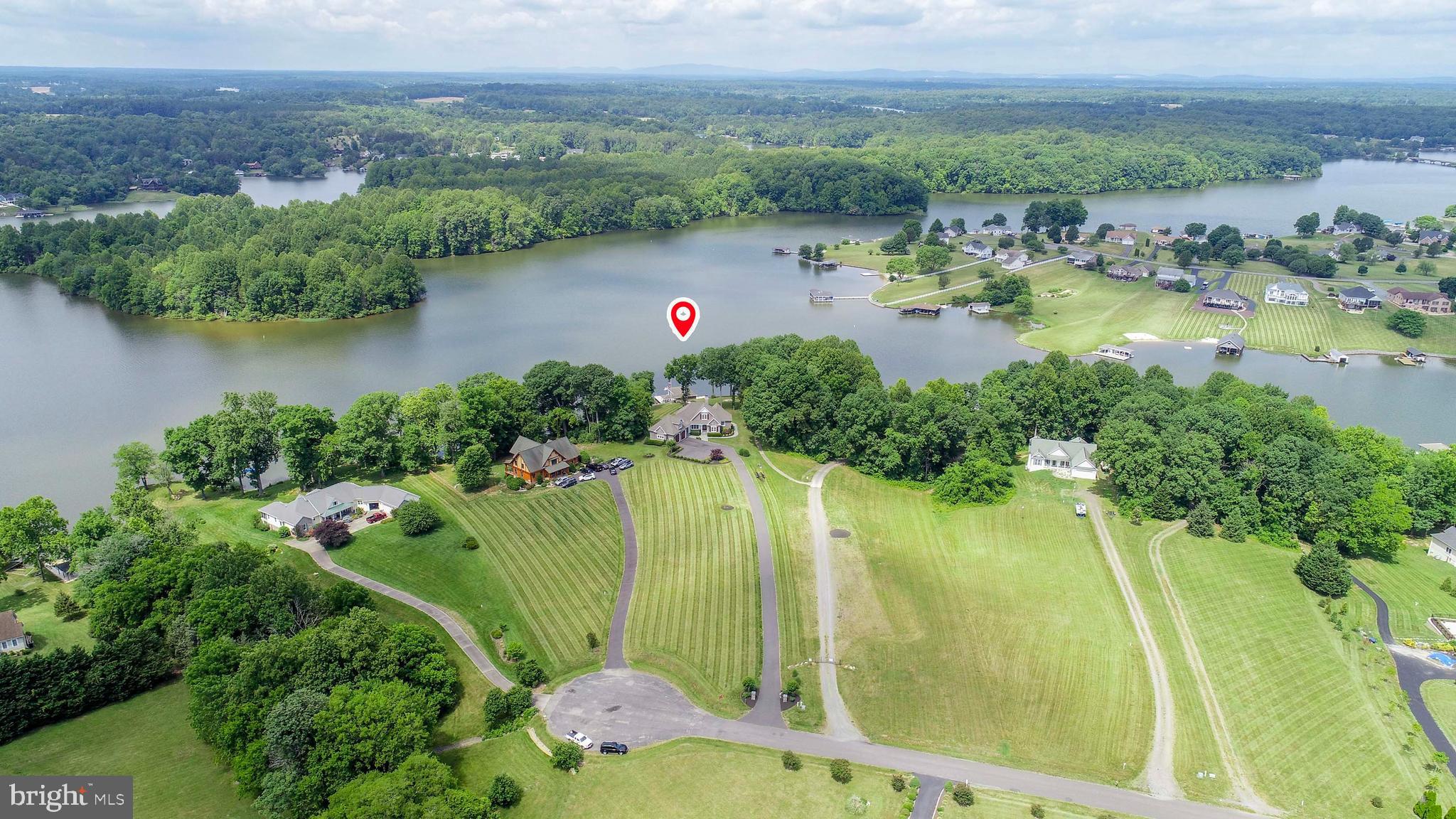 SUNRISE BAY - Residential