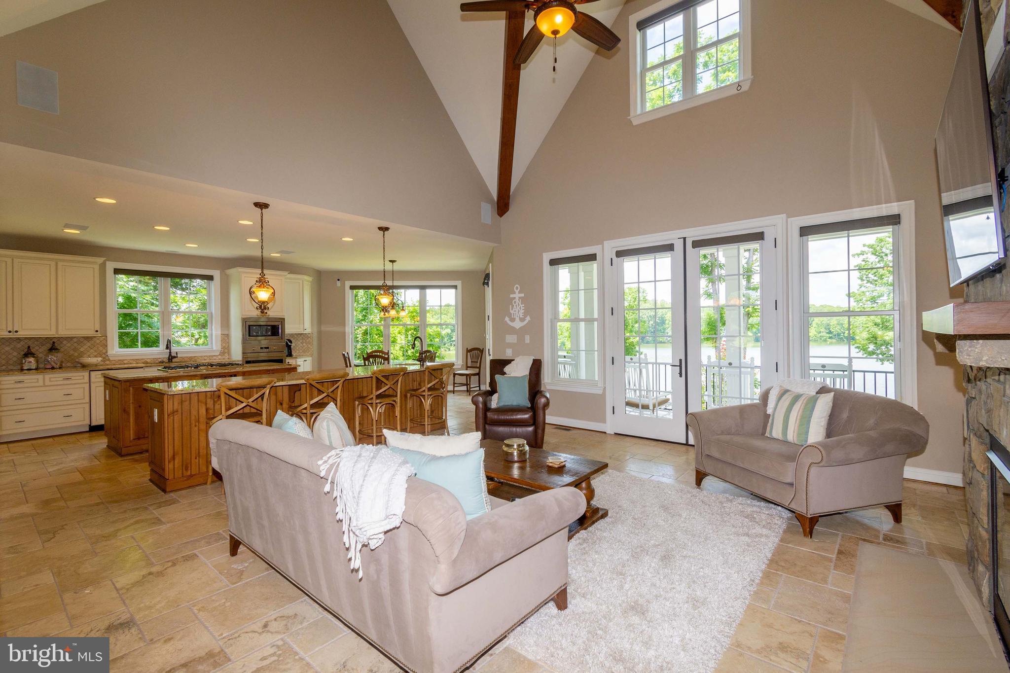 SUNRISE BAY - Residential