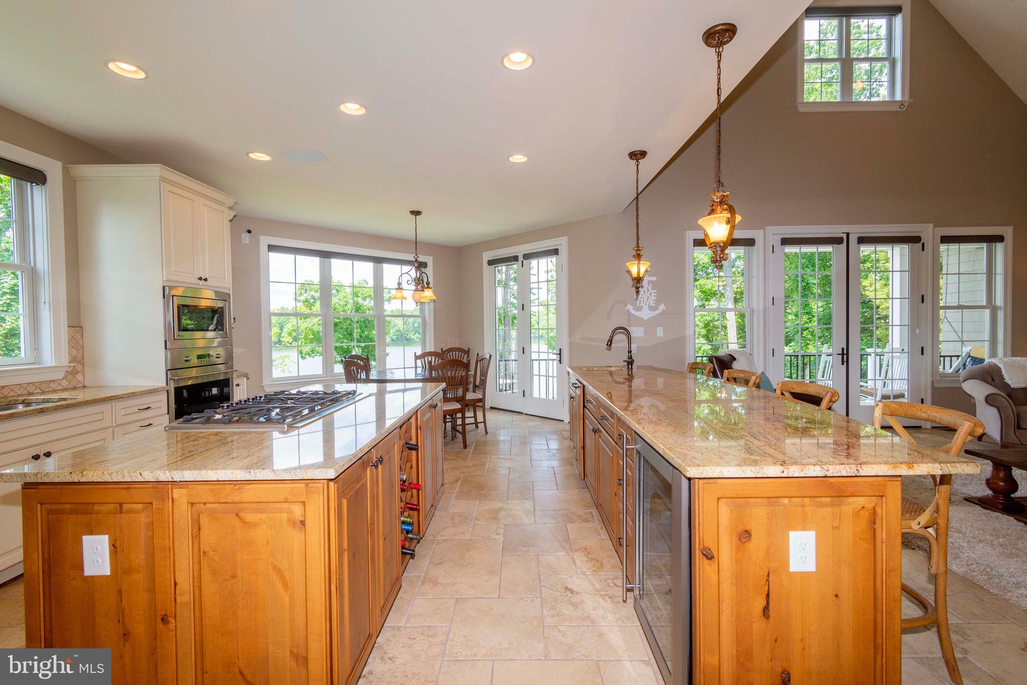 SUNRISE BAY - Residential