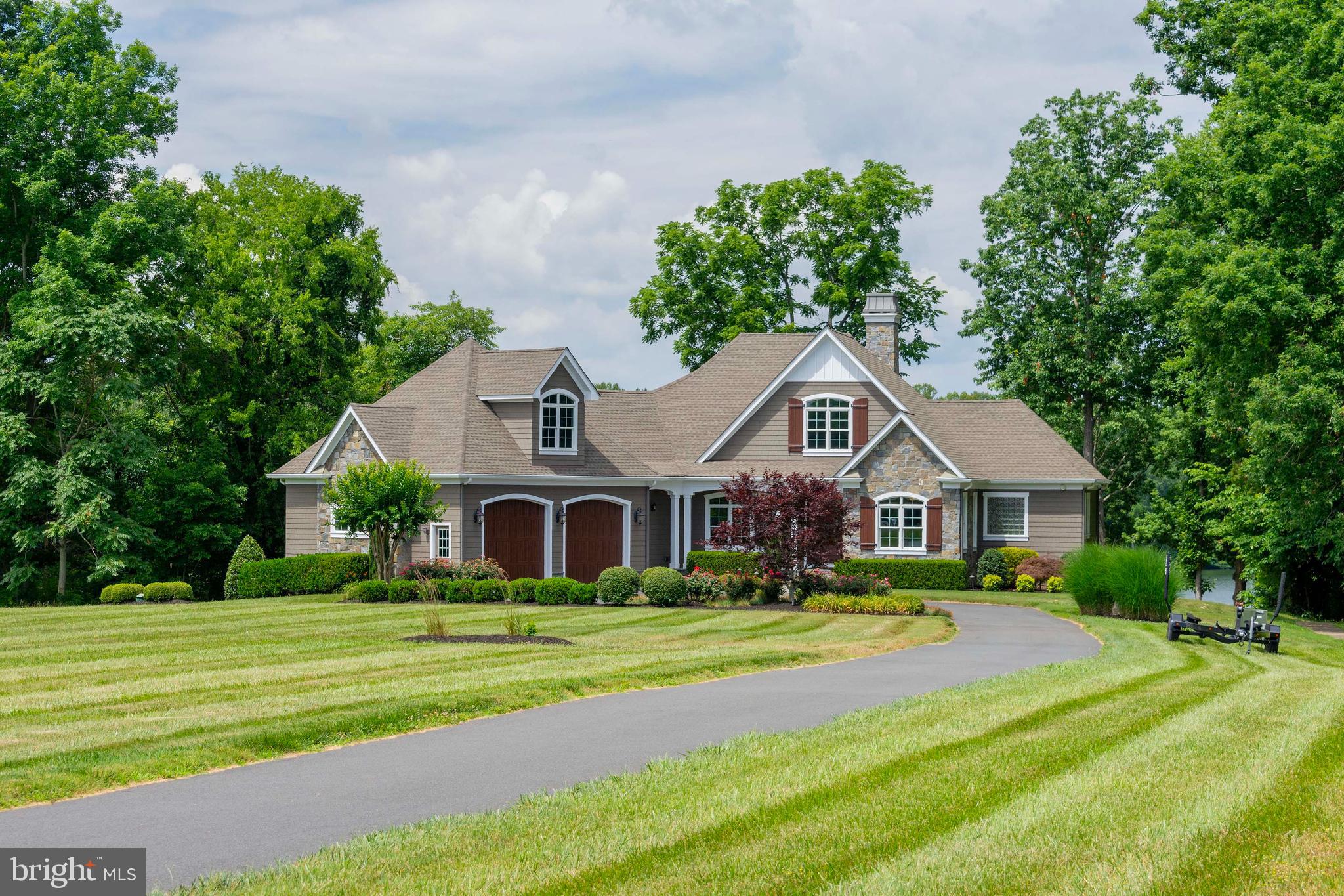 SUNRISE BAY - Residential