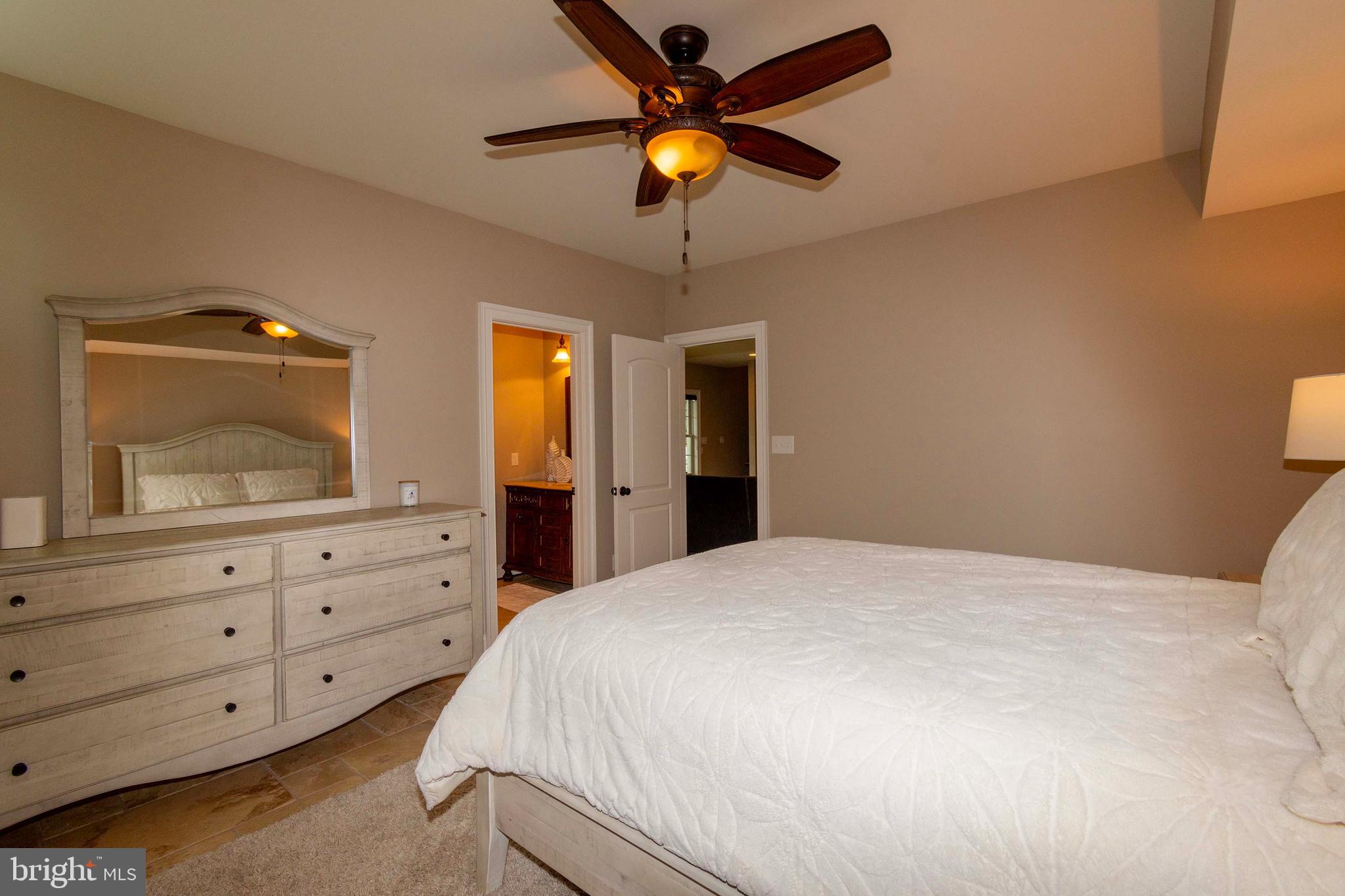 SUNRISE BAY - Residential