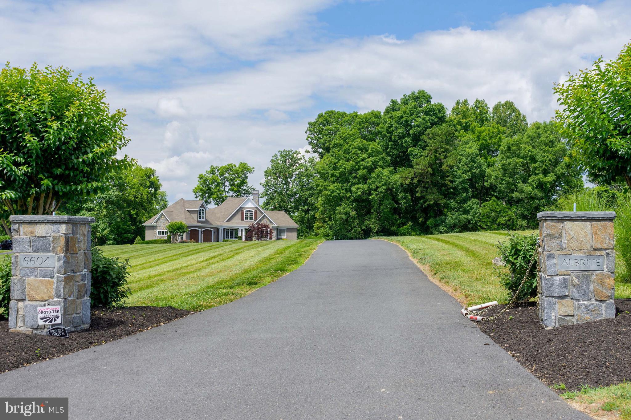 SUNRISE BAY - Residential