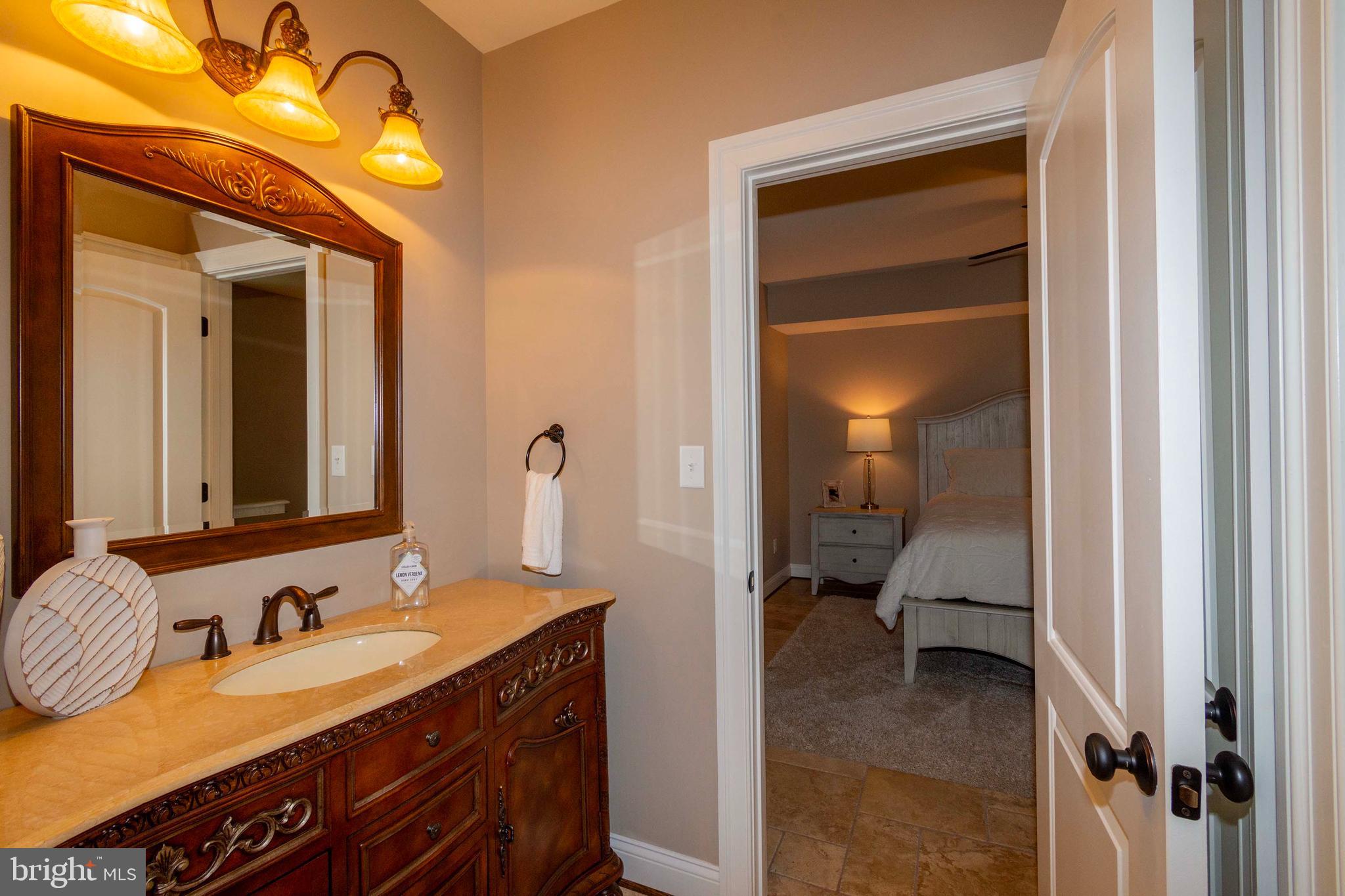 SUNRISE BAY - Residential