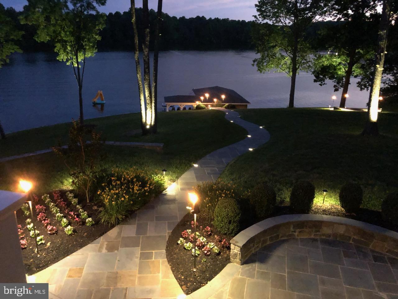 SUNRISE BAY - Residential