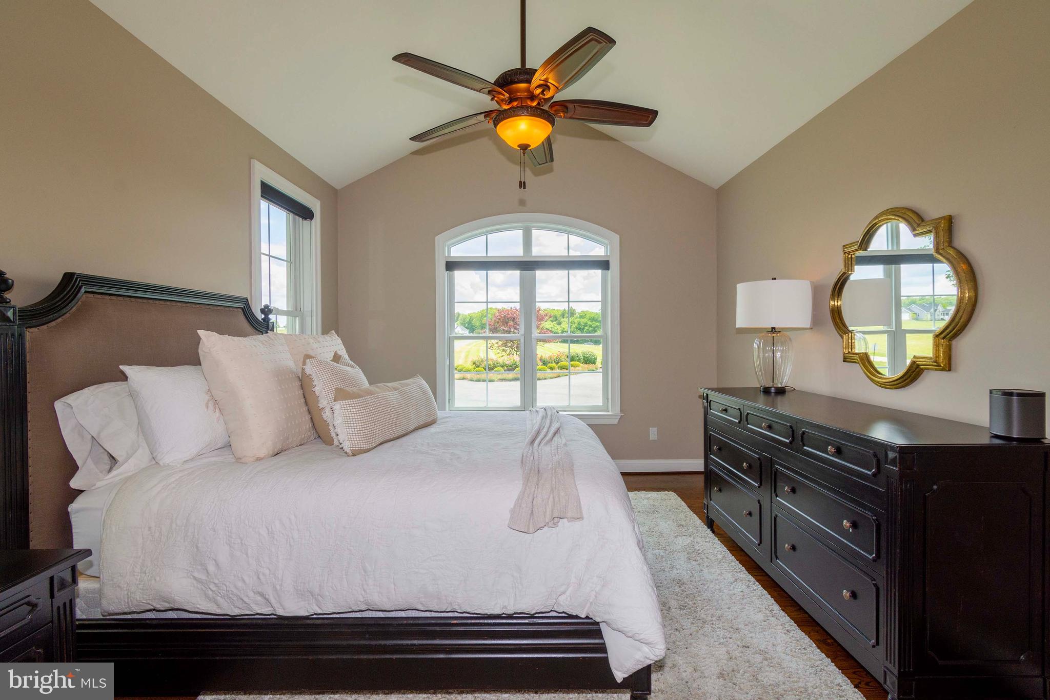 SUNRISE BAY - Residential