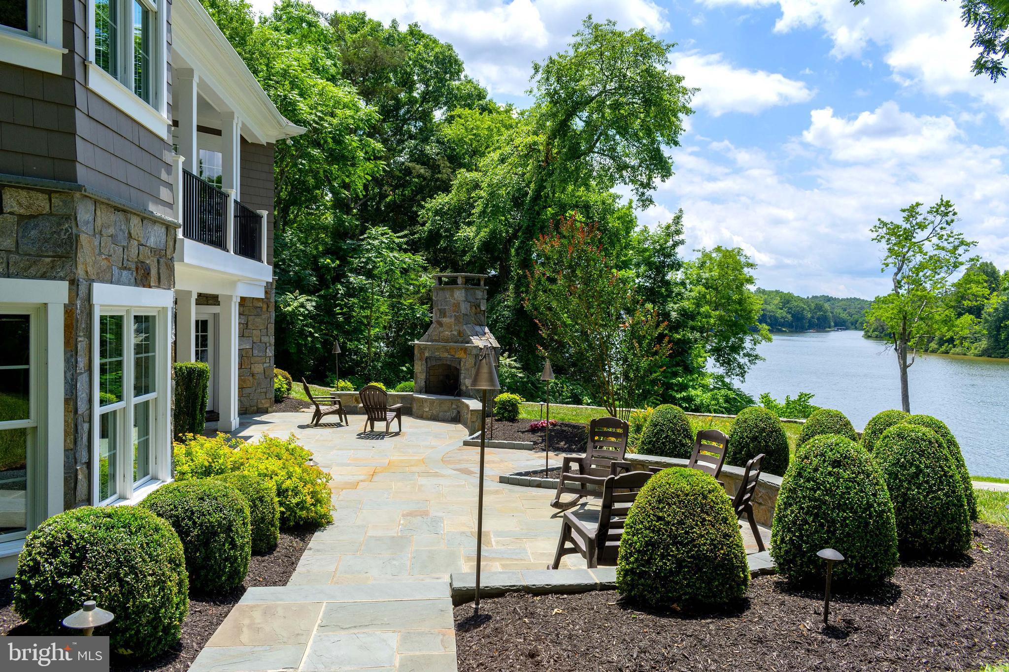 SUNRISE BAY - Residential