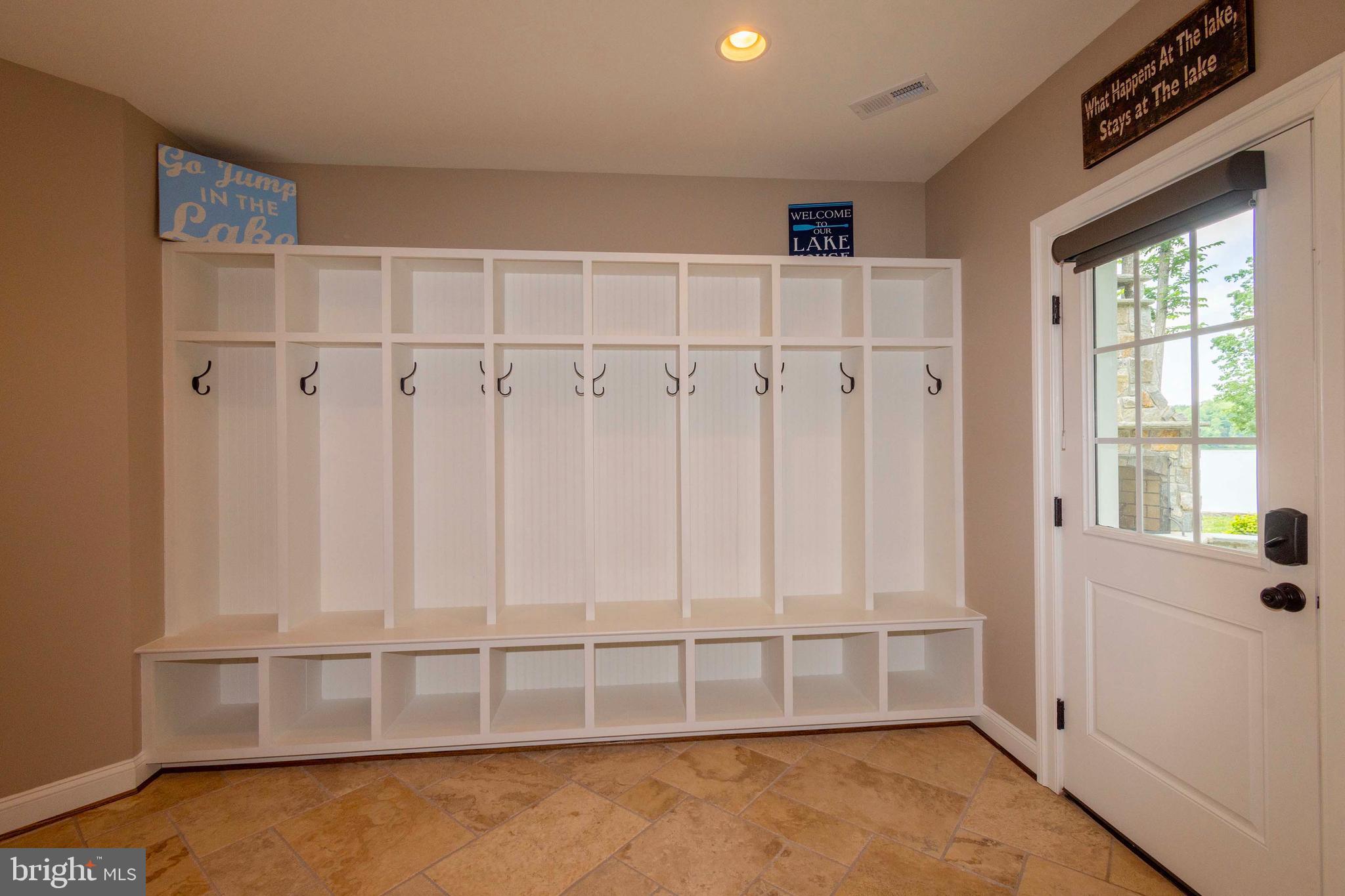 SUNRISE BAY - Residential