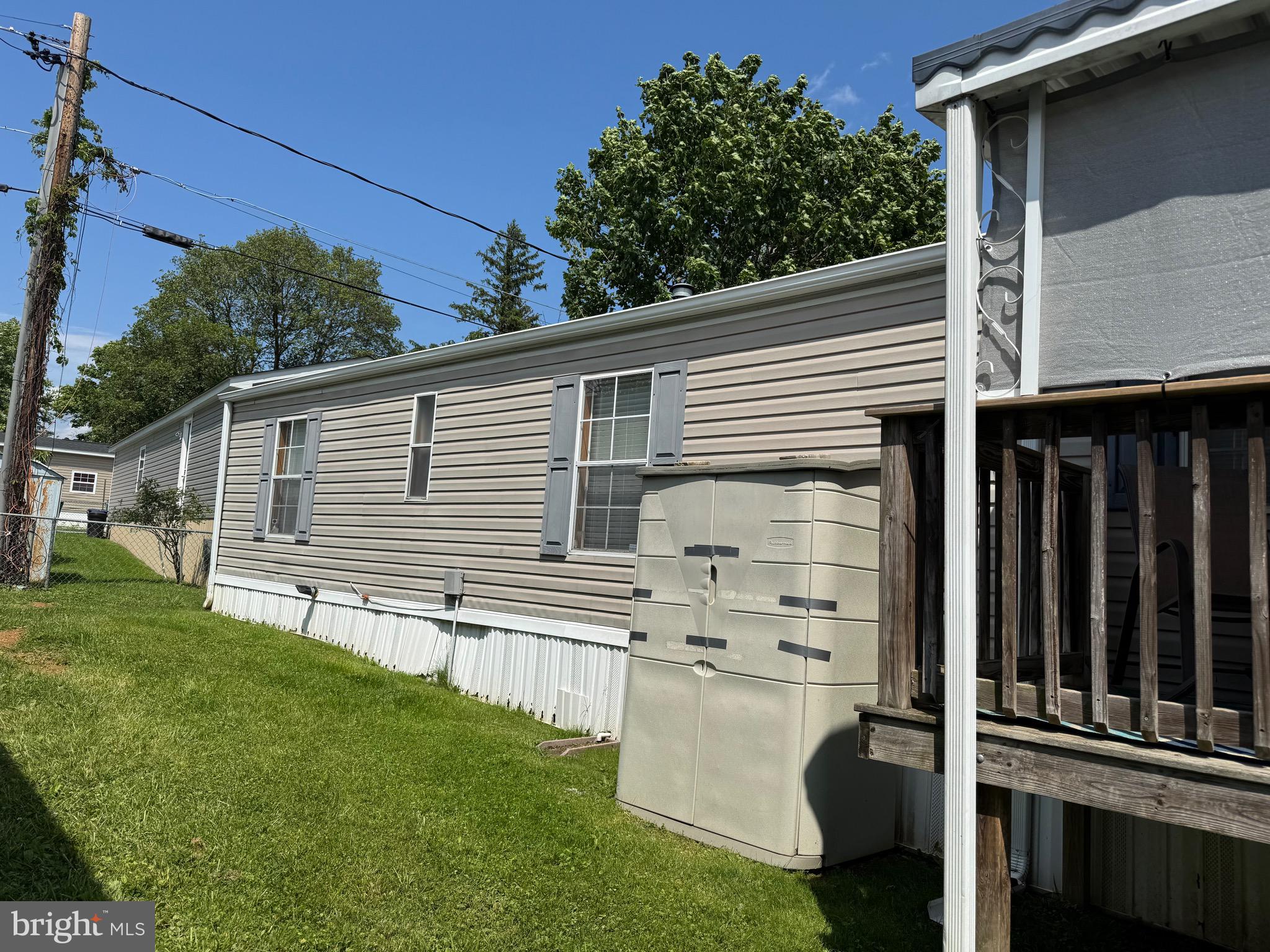 LAKEVIEW TRAILER PARK - Residential