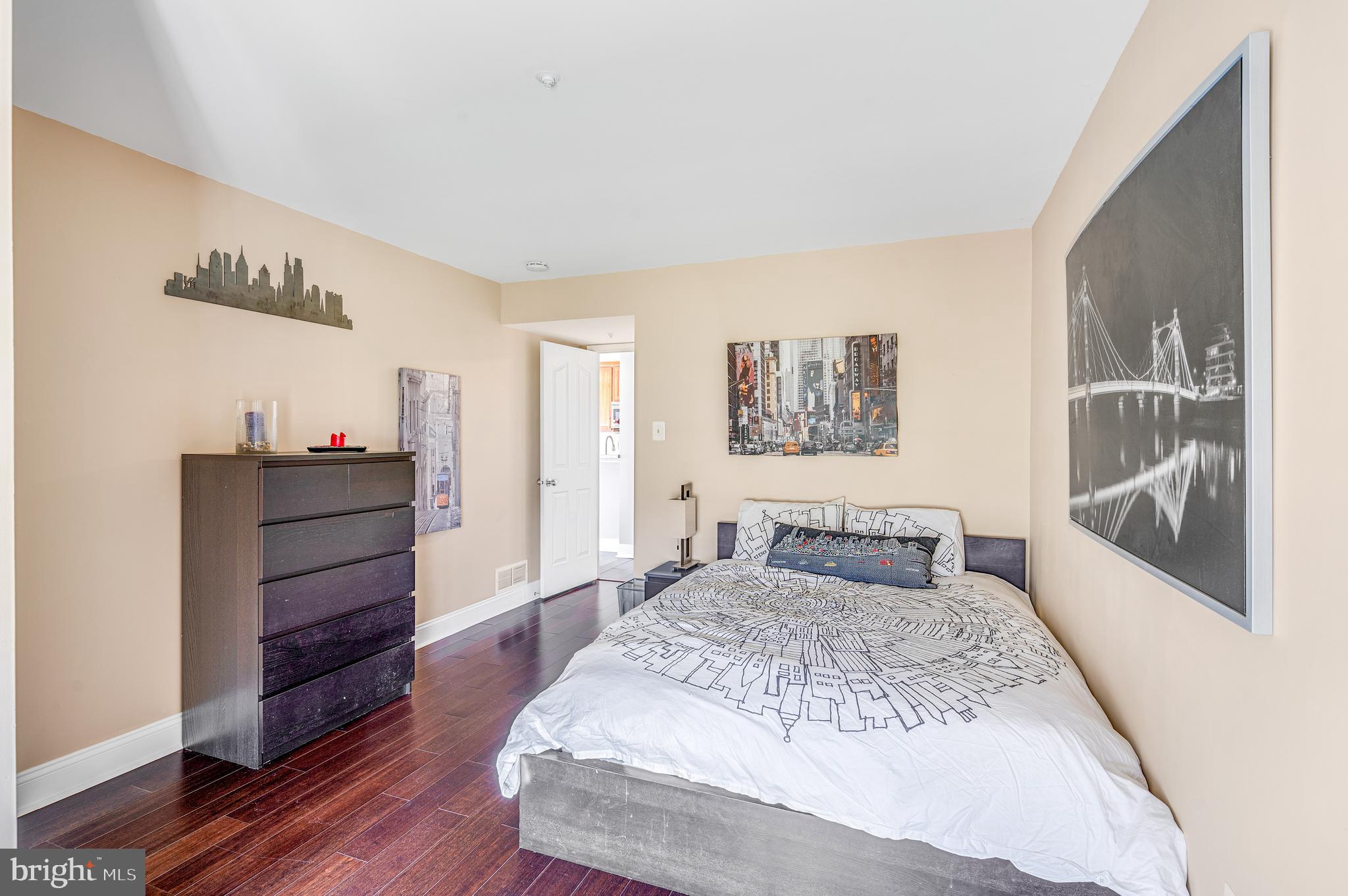 REMINGTON OAKS - Residential