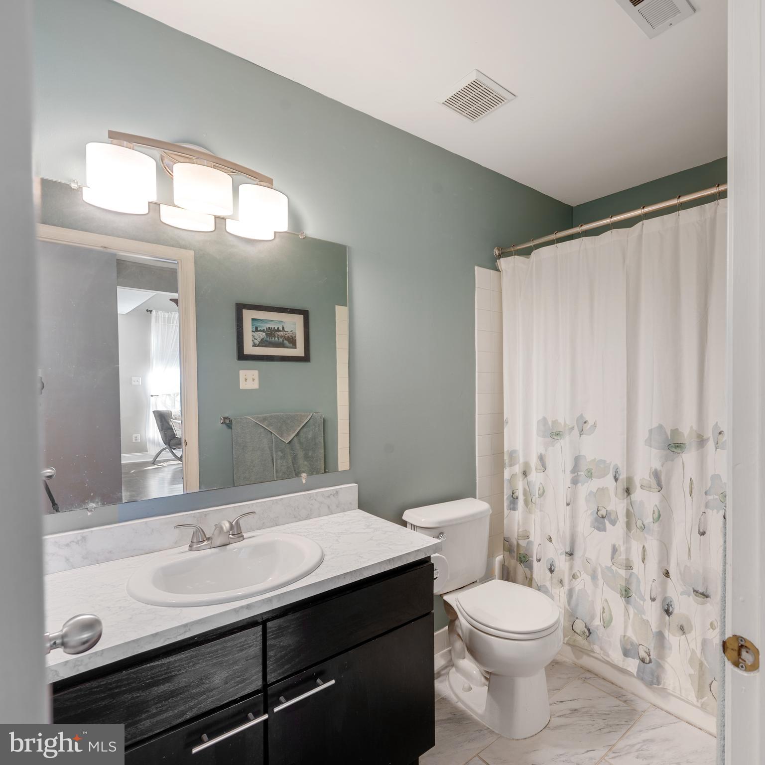 REMINGTON OAKS - Residential