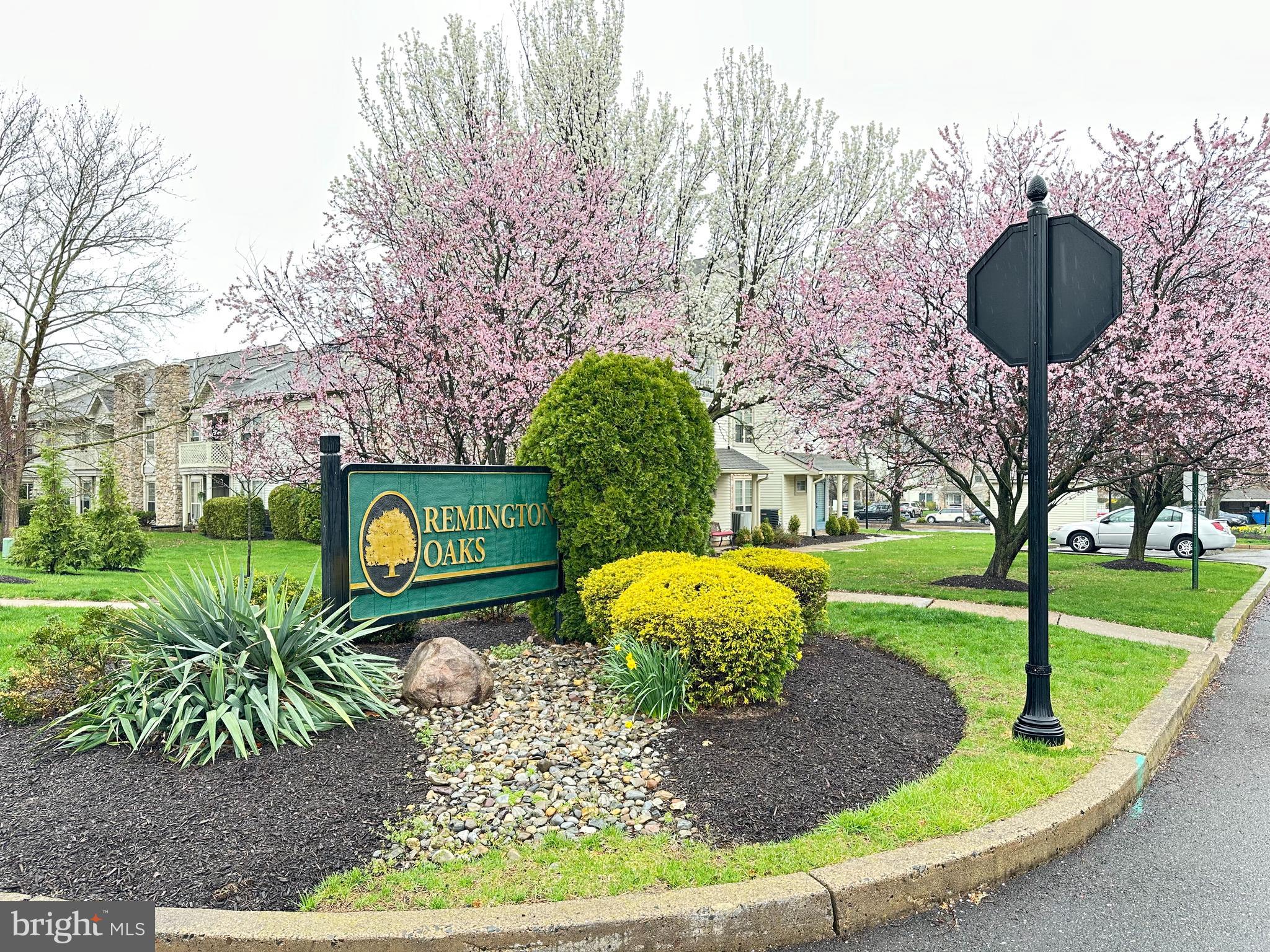 REMINGTON OAKS - Residential