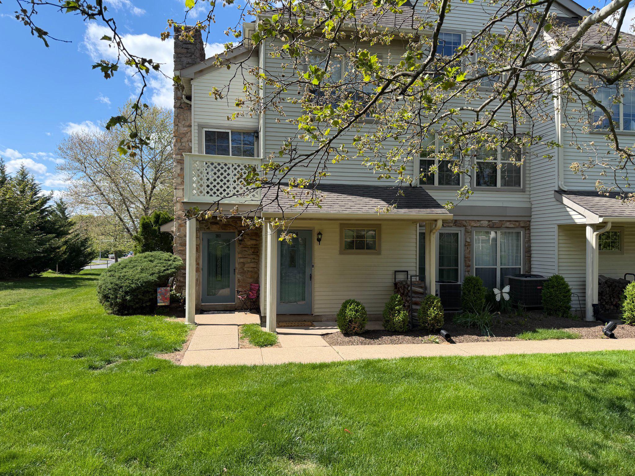 REMINGTON OAKS - Residential