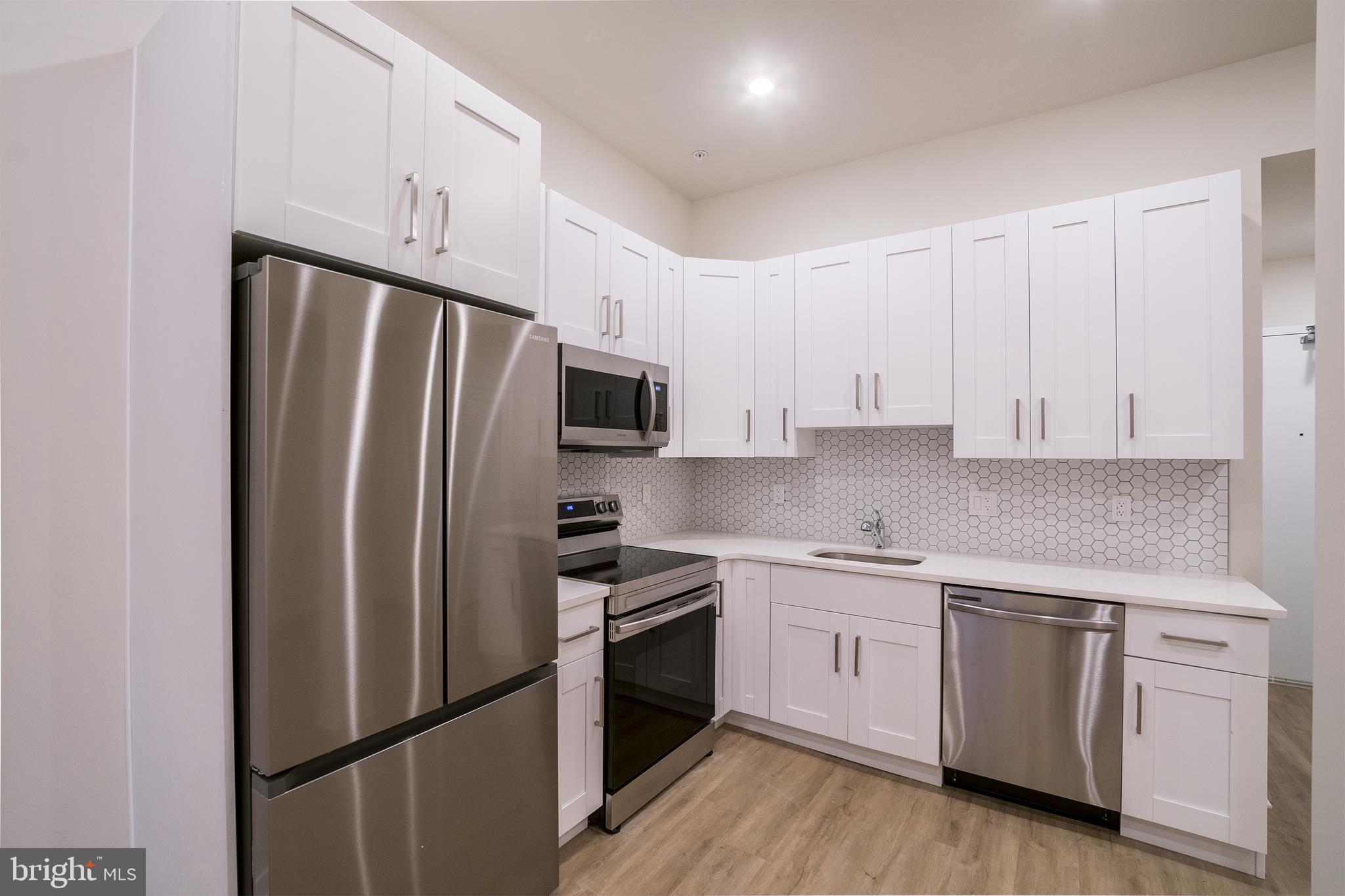 GRAYS FERRY - Residential Lease