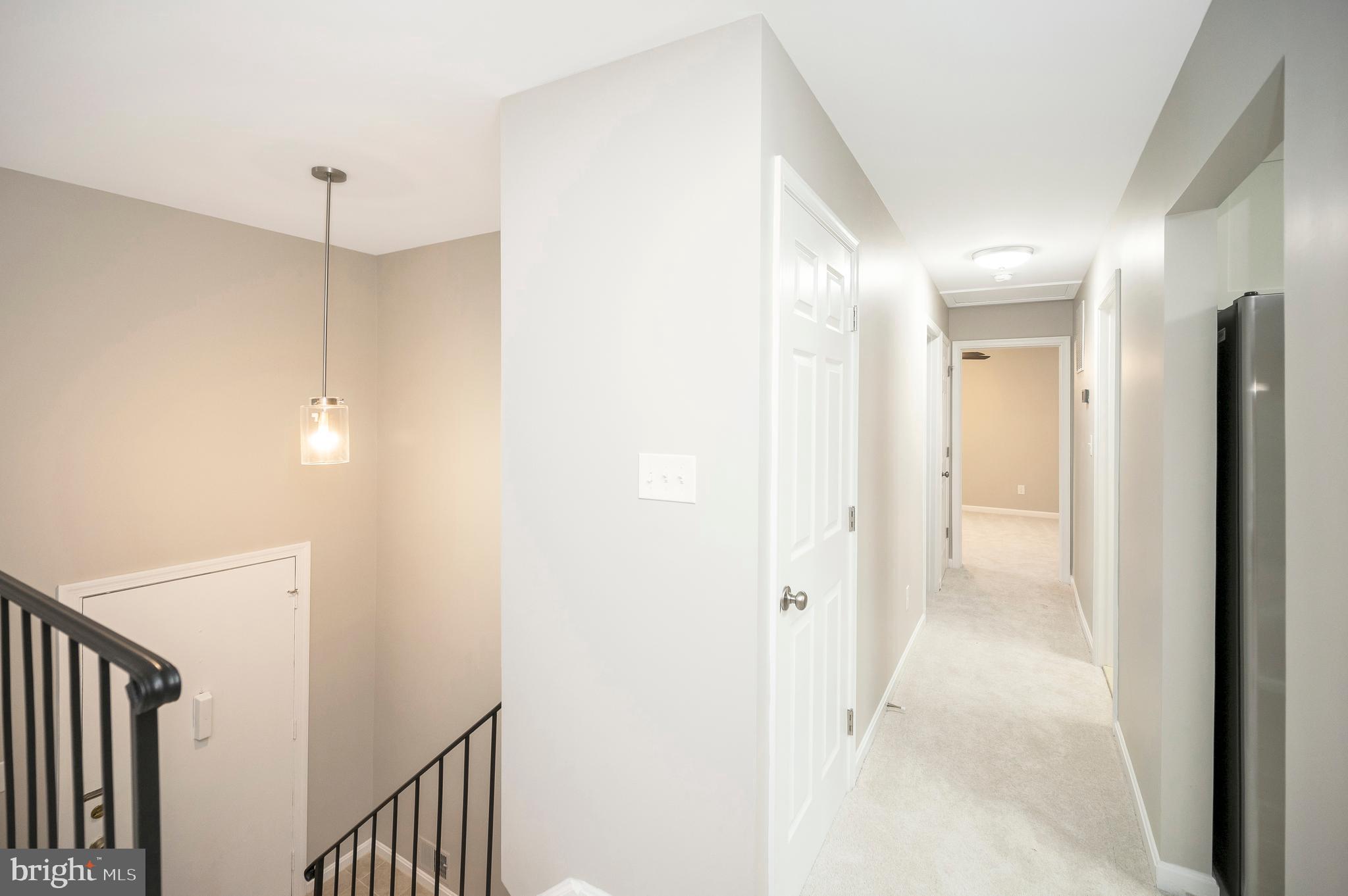 STONEYBROOKE - Residential