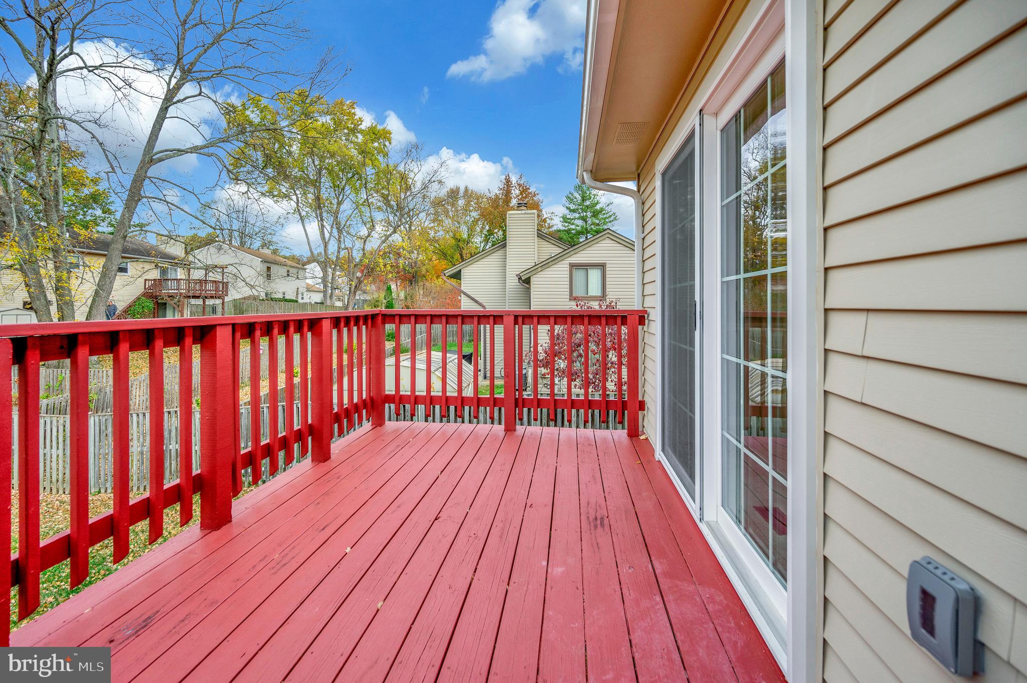 STONEYBROOKE - Residential