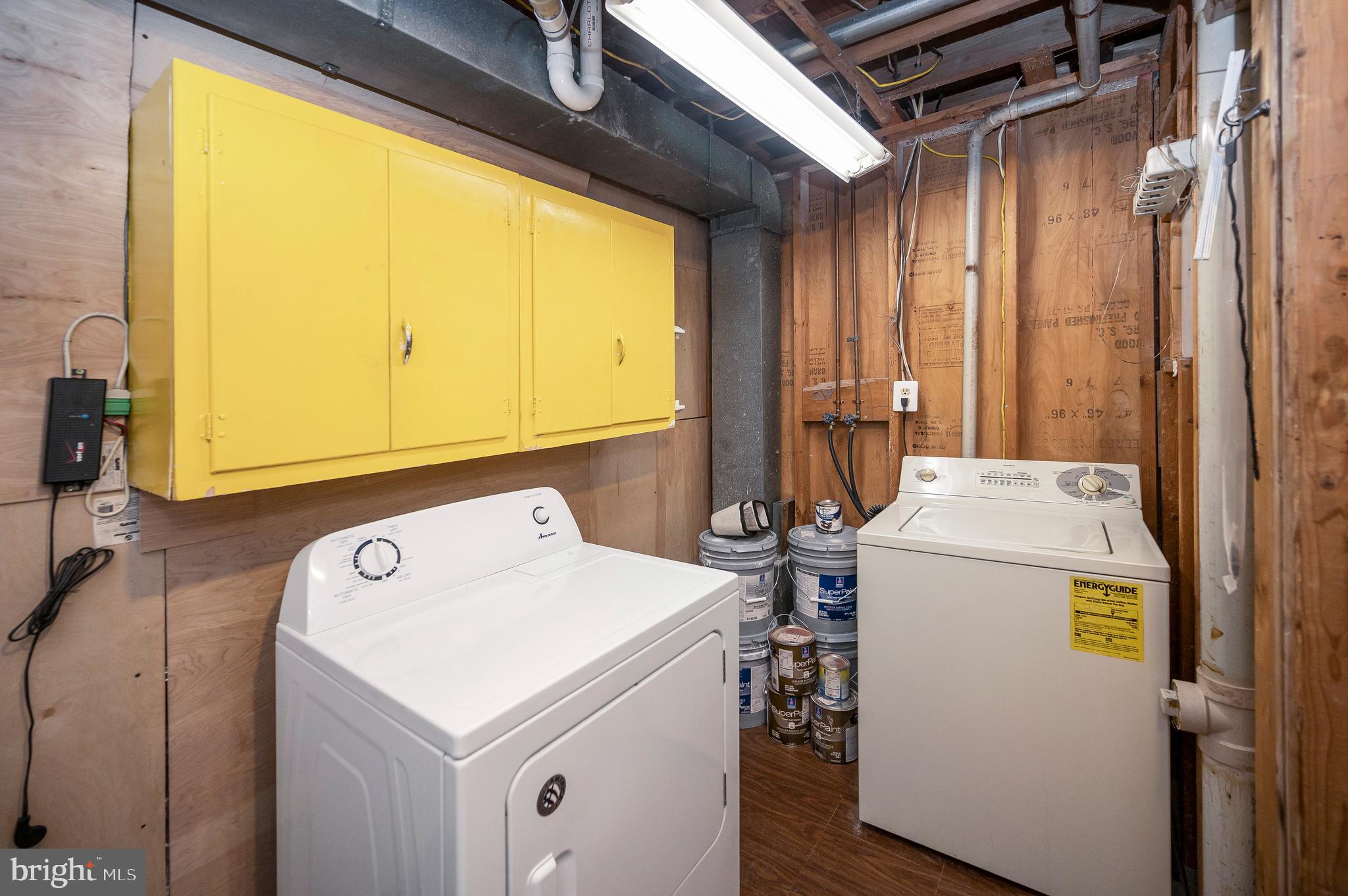 STONEYBROOKE - Residential