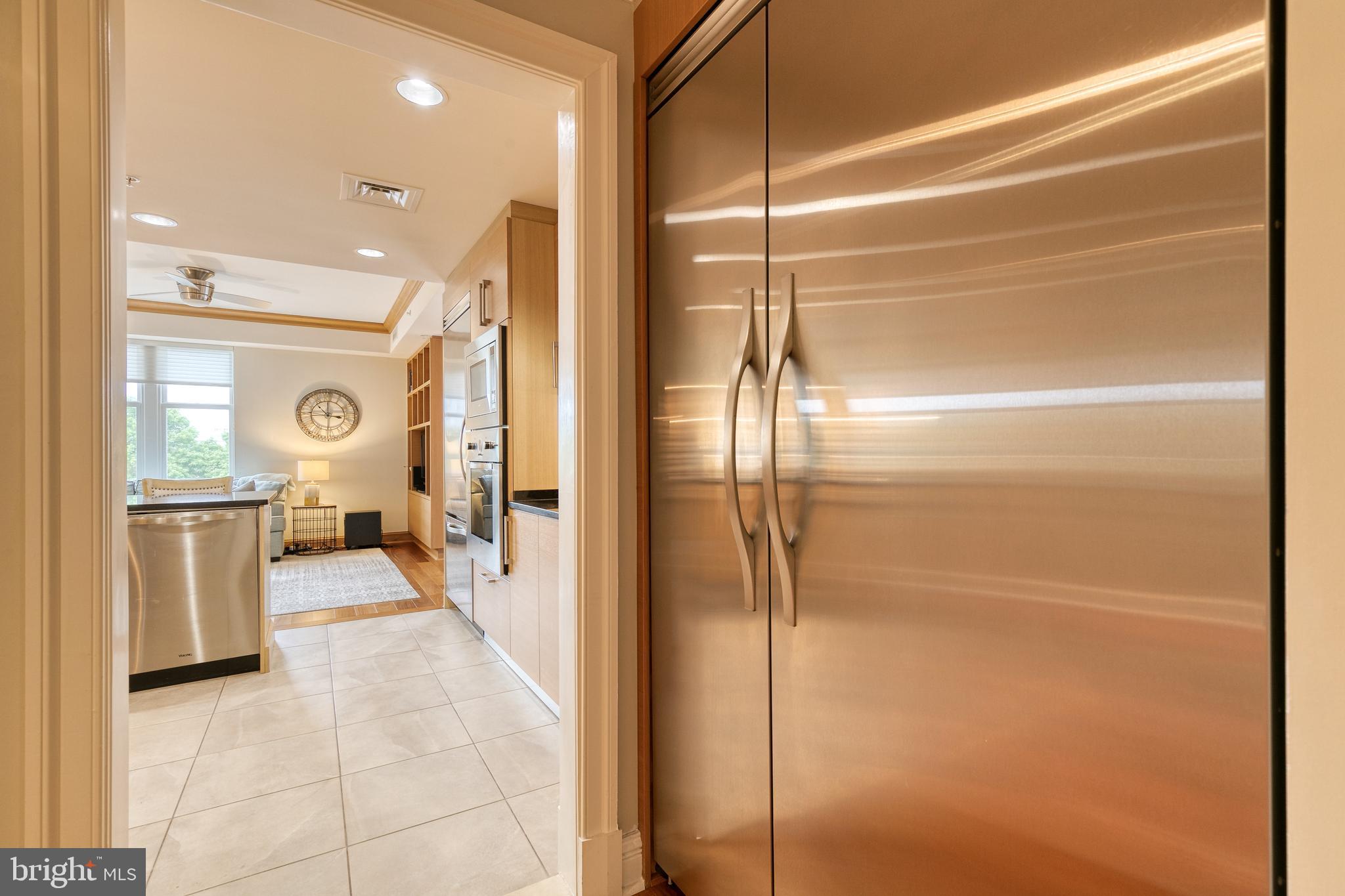 THE RITZ-CARLTON RESIDENCES - Residential