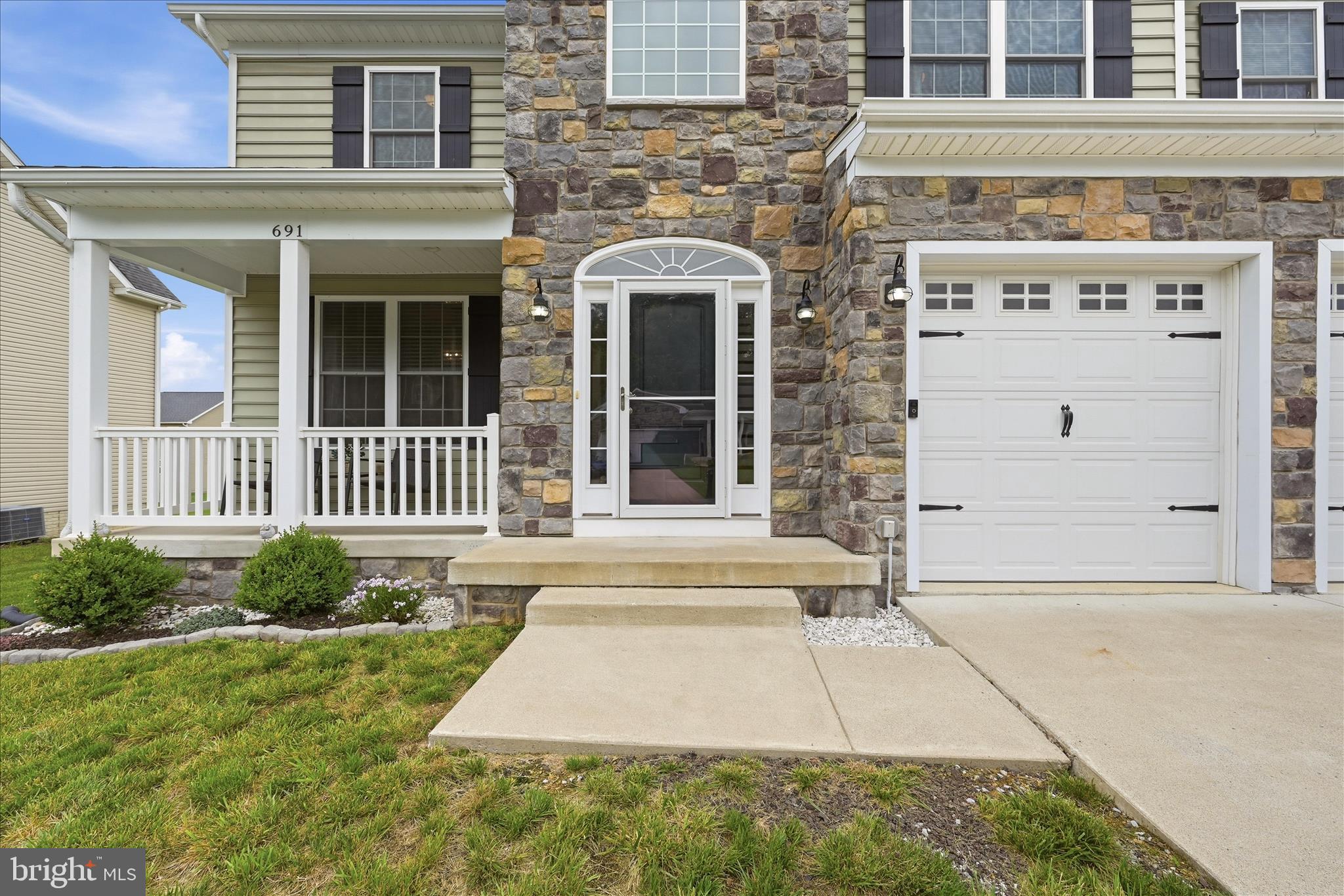 Property Search 691 WEBBER SPRINGS DRIVE