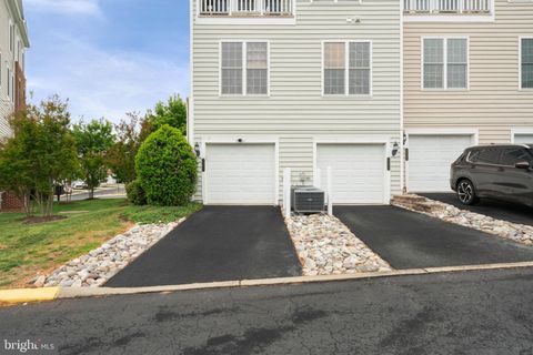 Tiny photo for 2392 Brookmoor Lane, WOODBRIDGE, VA 22191 (MLS # VAPW2118770)
