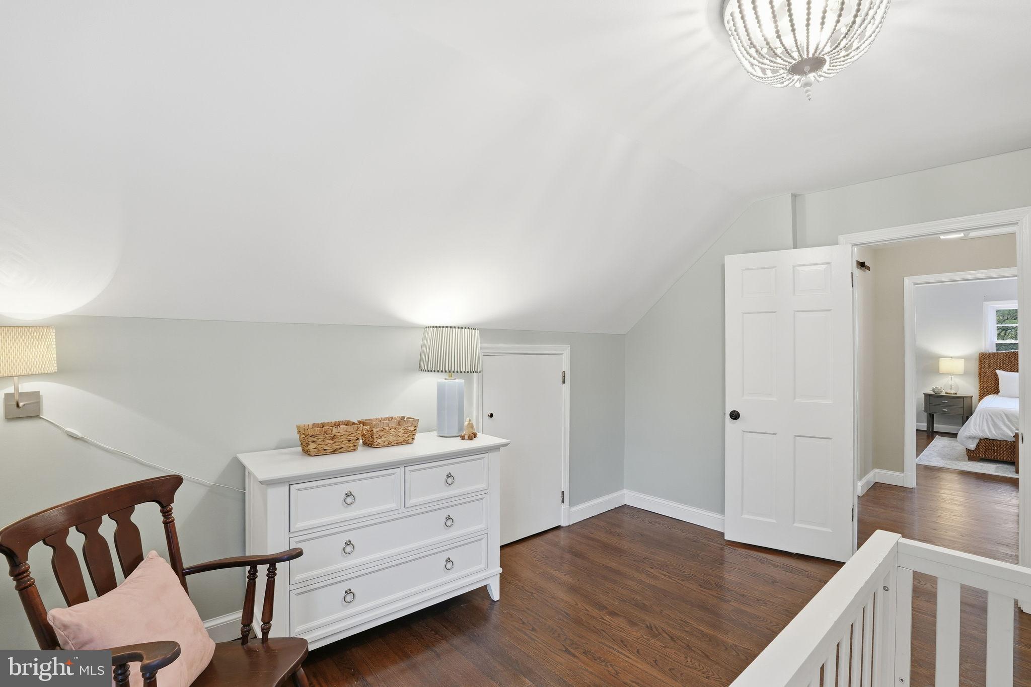 BURNING TREE VALLEY - Residential