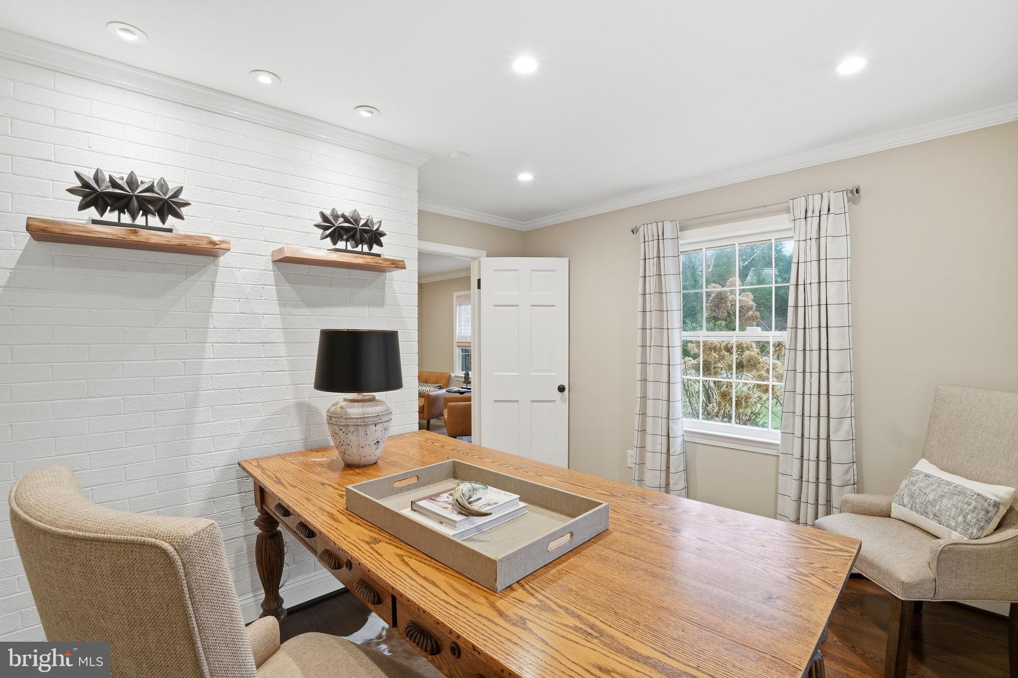 BURNING TREE VALLEY - Residential