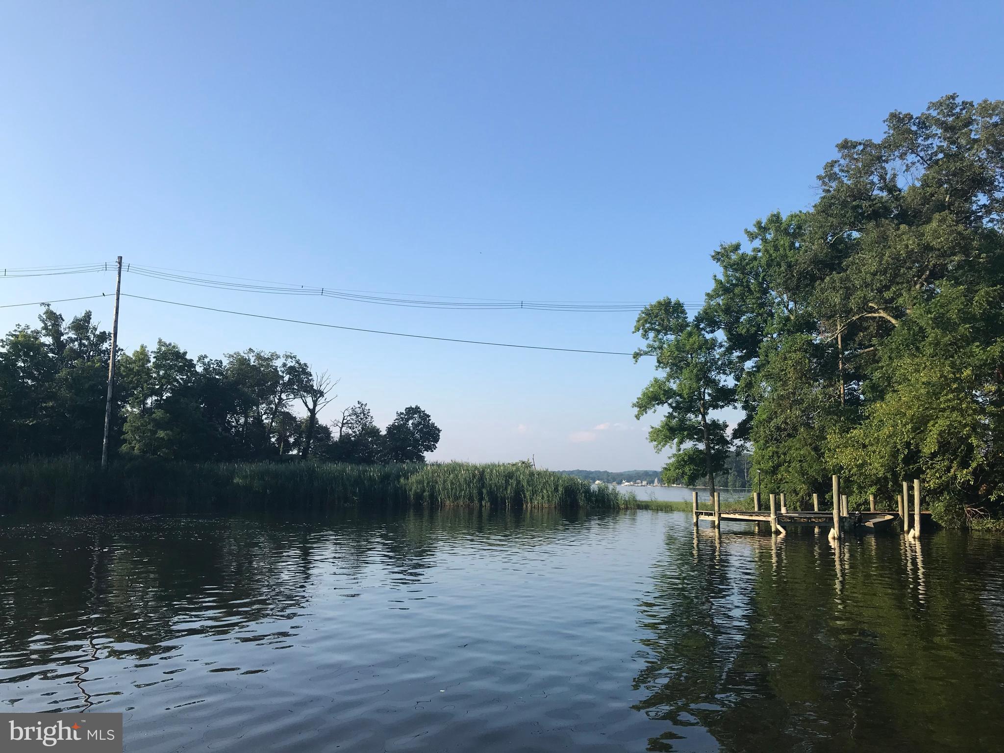 LAKE SHORE - Residential Lease