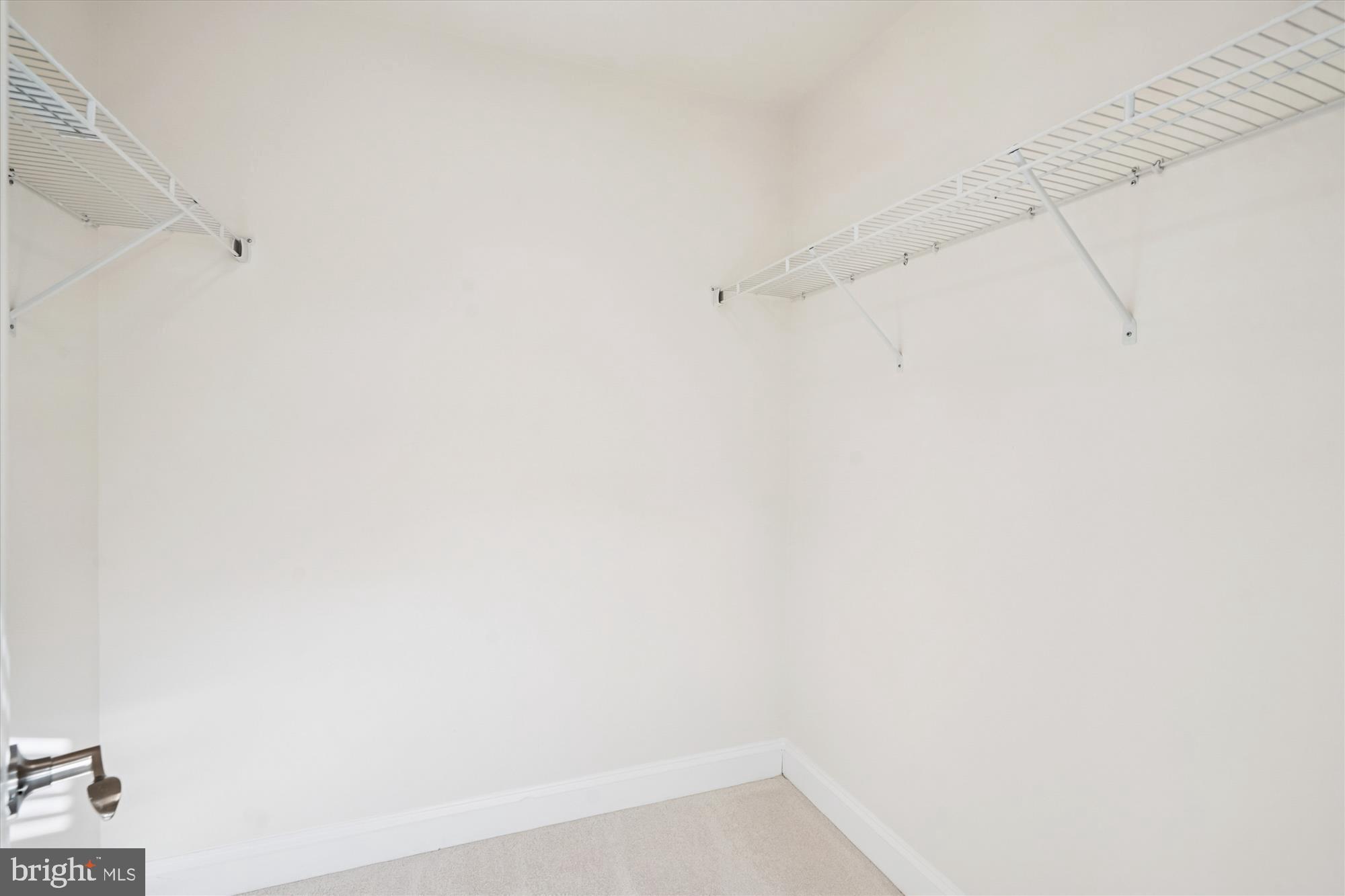 HUNTERS POND - Residential